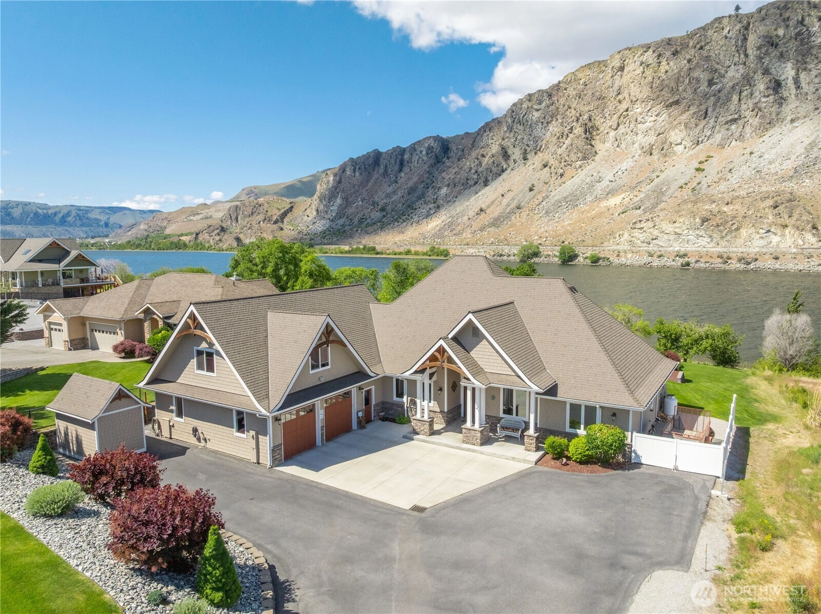 35 N Shore Dr Unit  Orondo WA 98843