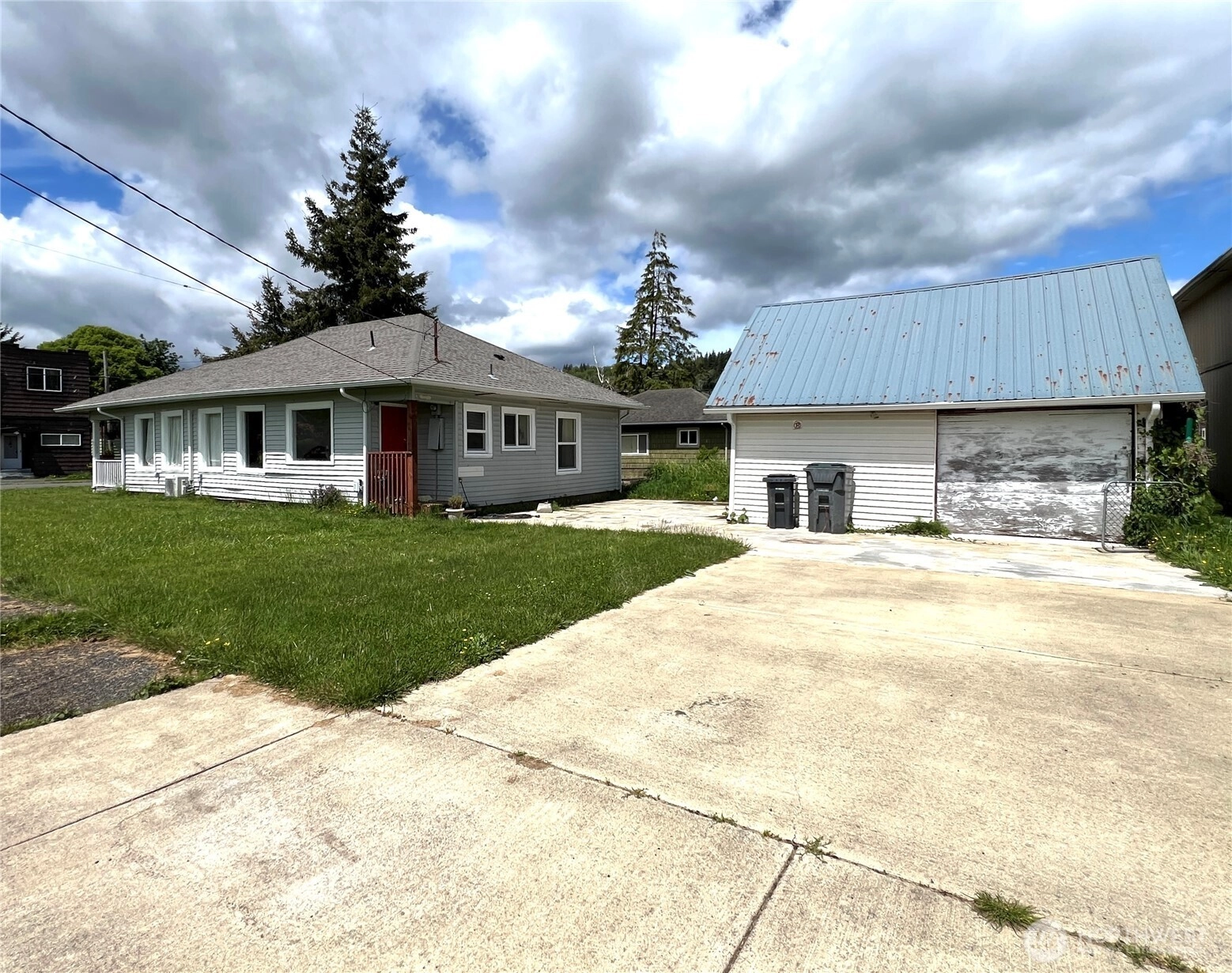 519 28th St Hoquiam WA 98550