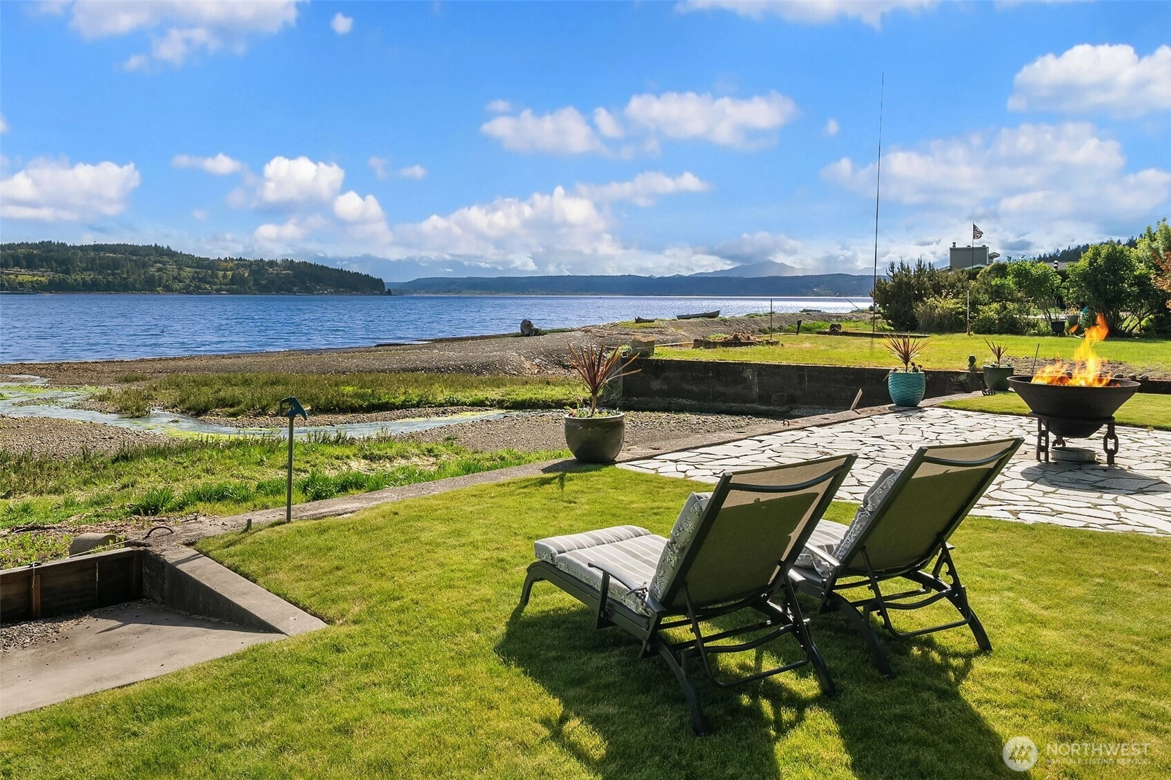 16161 NE North Shore Rd Tahuya WA 98588
