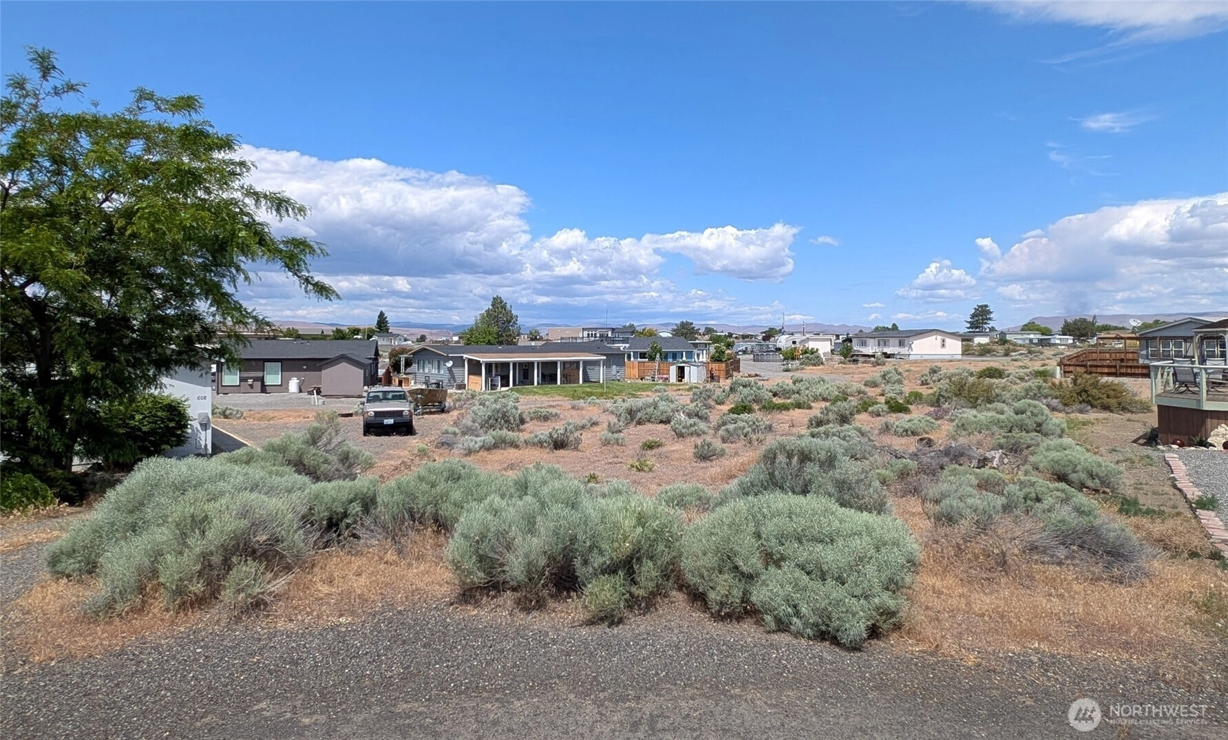 606 Grant Pl SW Unit  Mattawa WA 99349