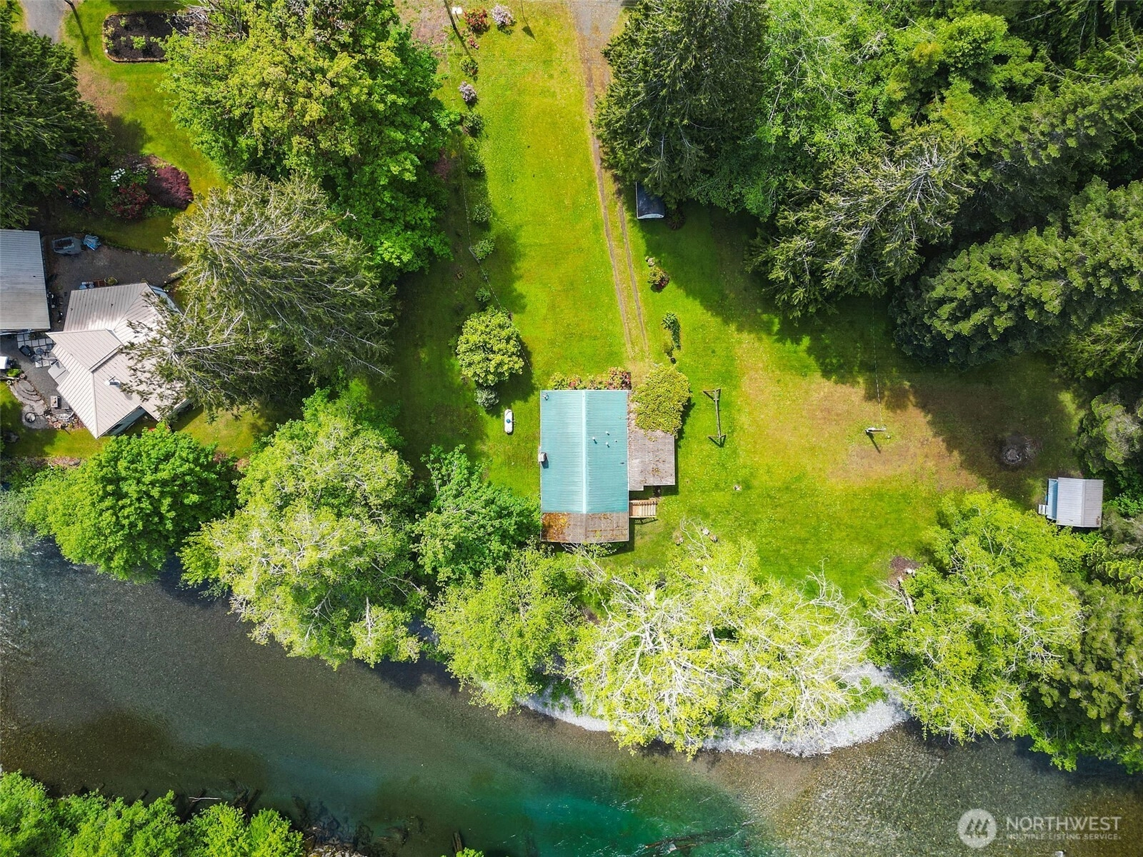 650 Mountain Trail Rd Unit  Brinnon WA 98320