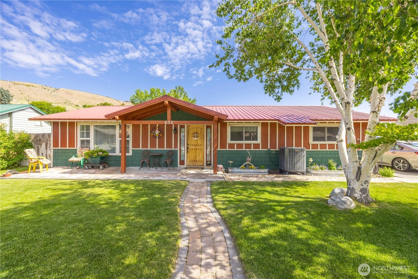 630 Riverside Dr Unit  Pateros WA 98846