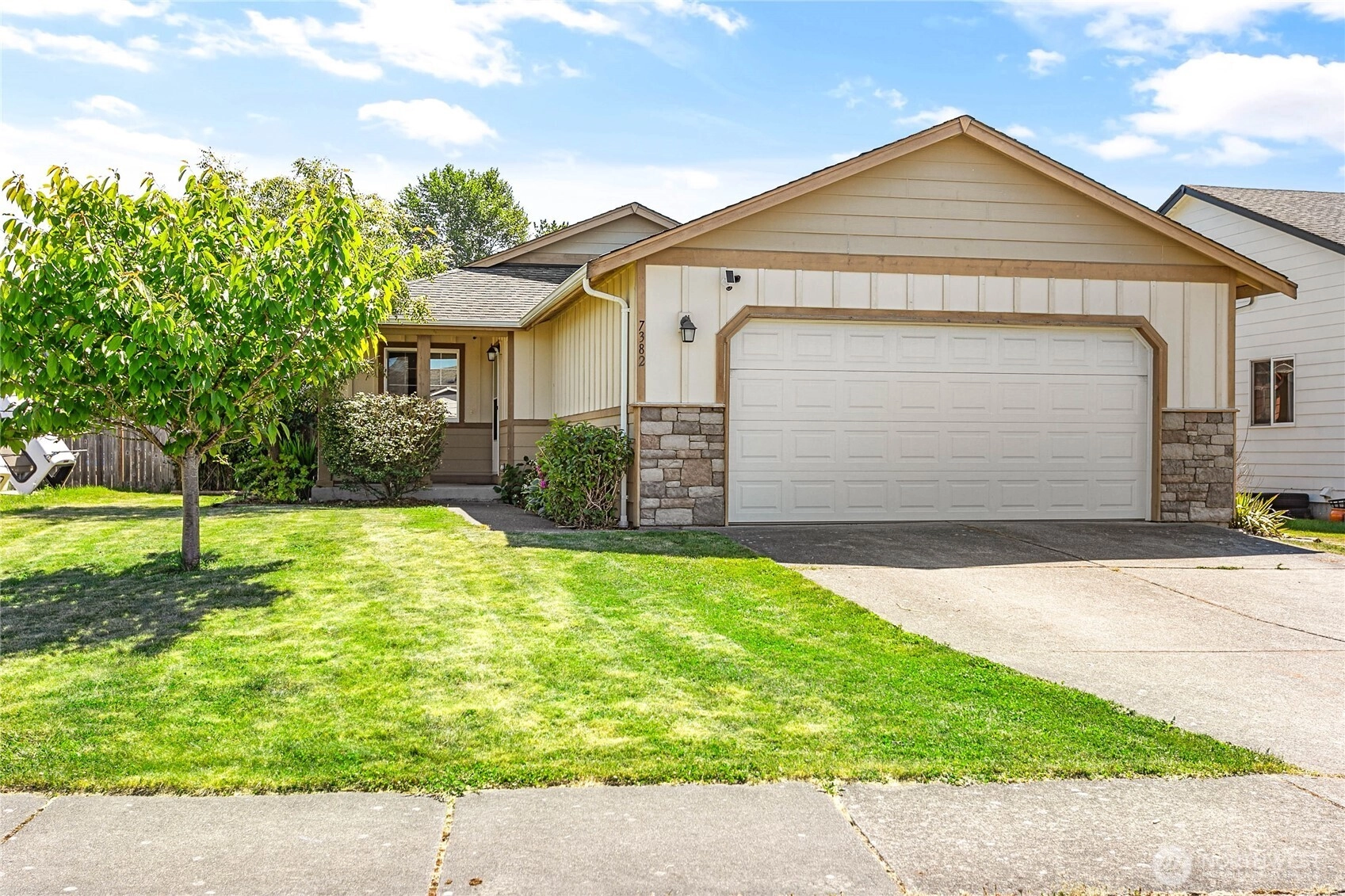 7382 Halibut Dr Blaine WA 98230