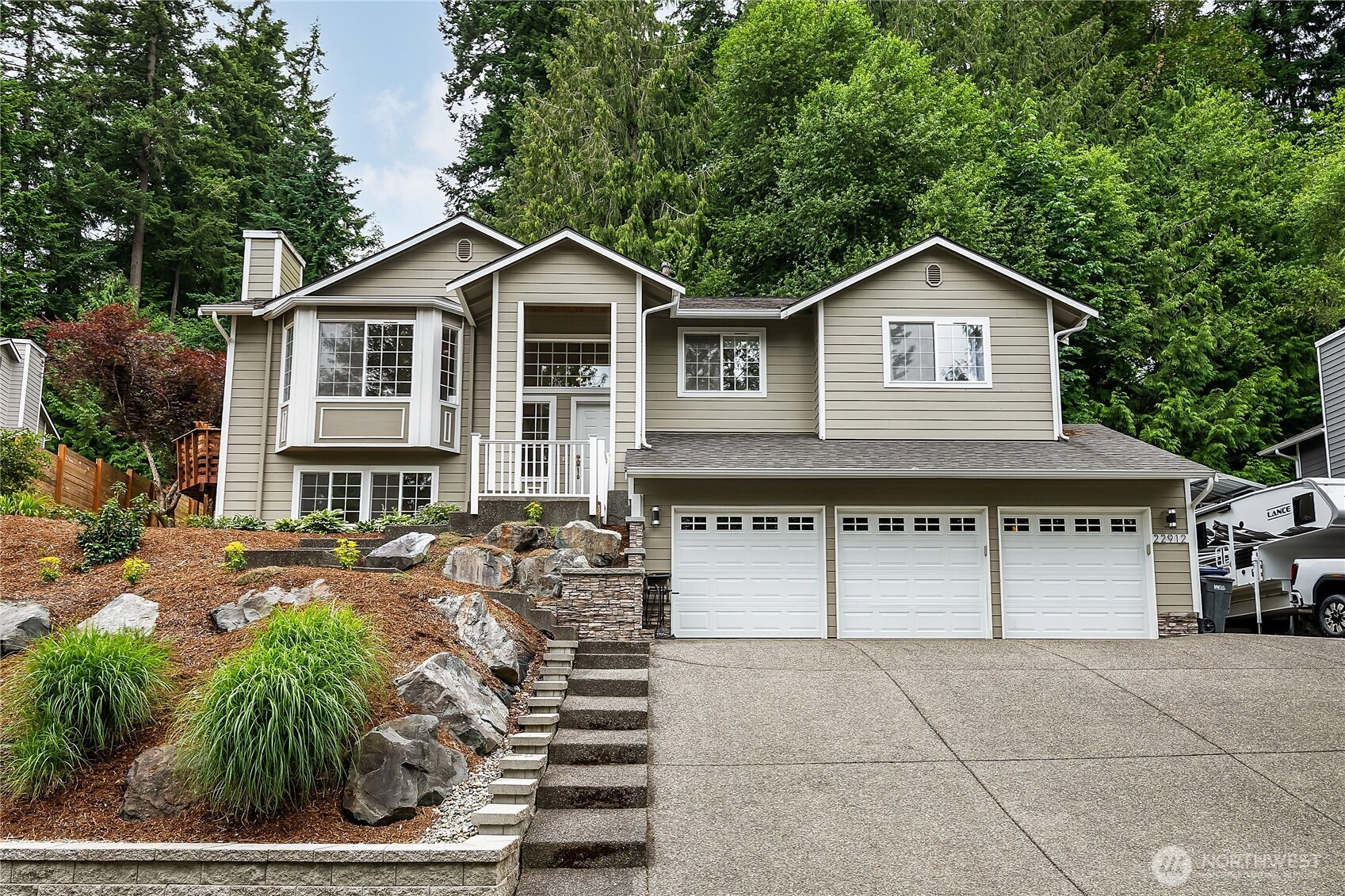 22912 39th Ave W Unit  Brier WA 98036