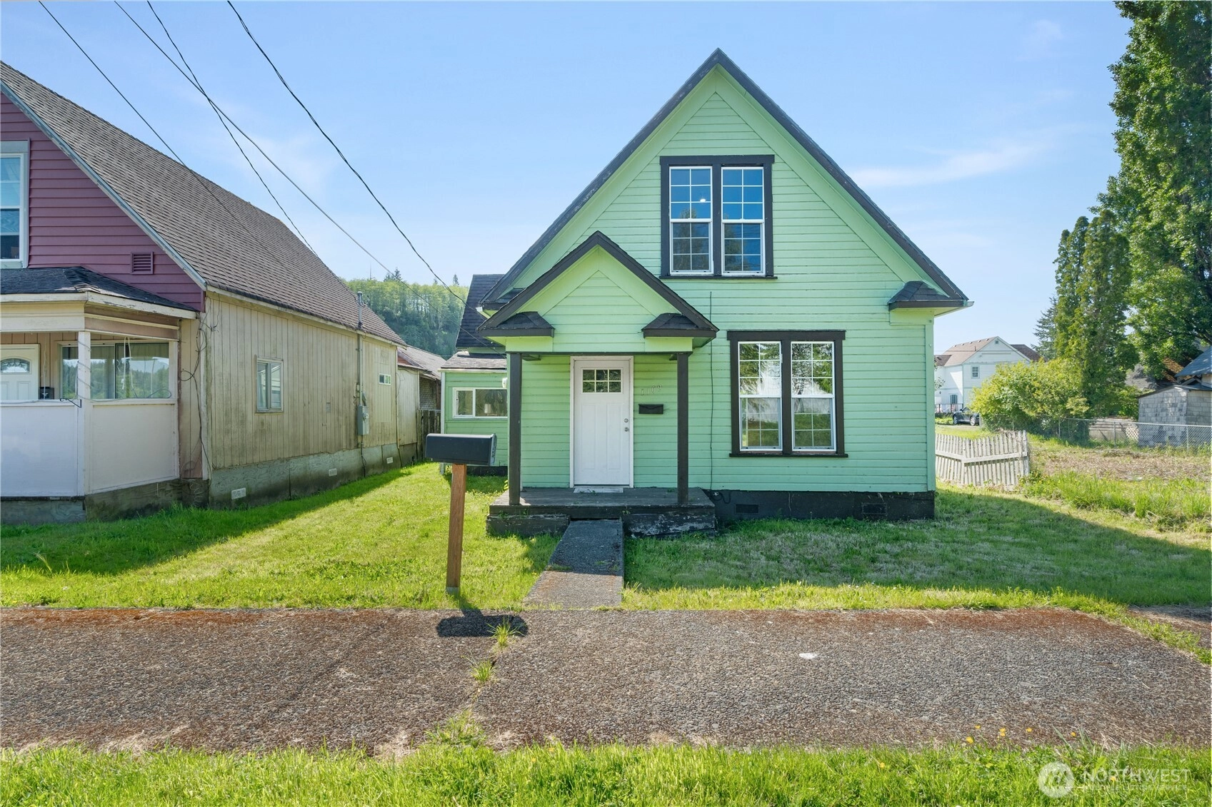 1109 River St Hoquiam WA 98550