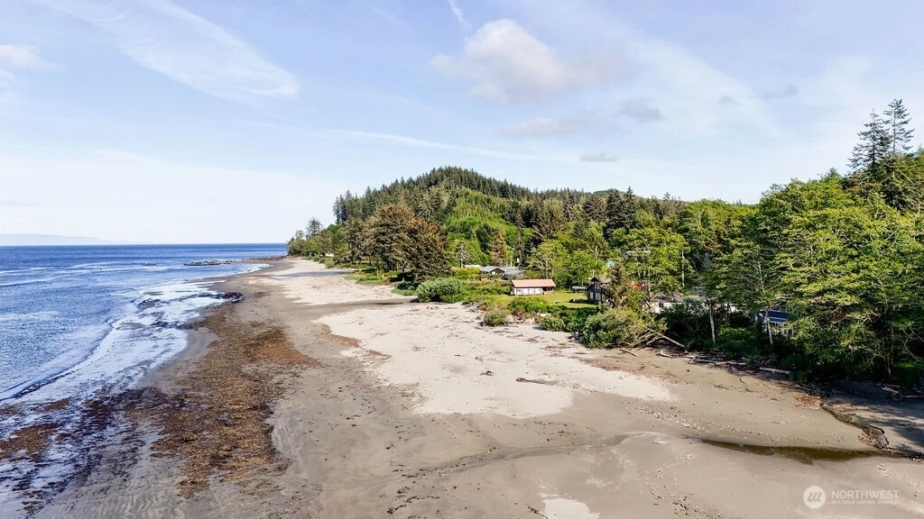 1391 Highway 112 Sekiu WA 98381