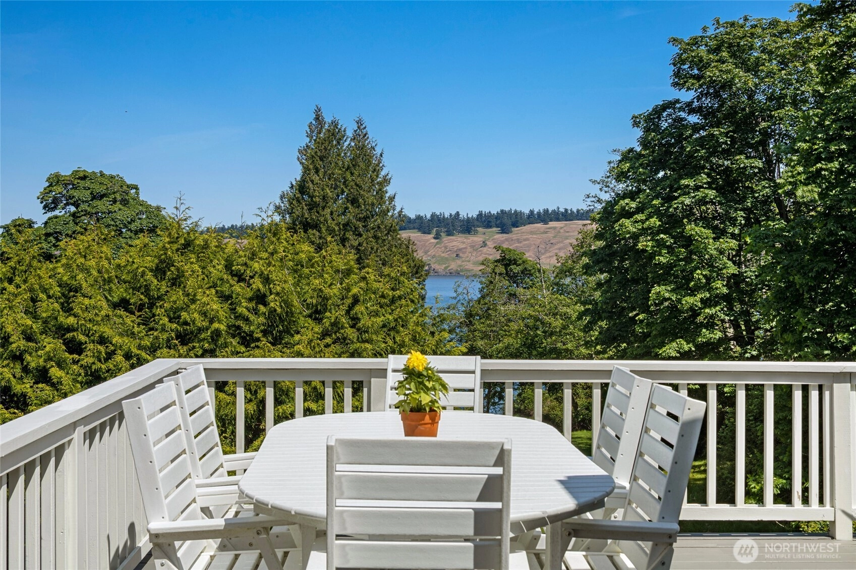 182 Kittiwake Ln San Juan Island WA 98250