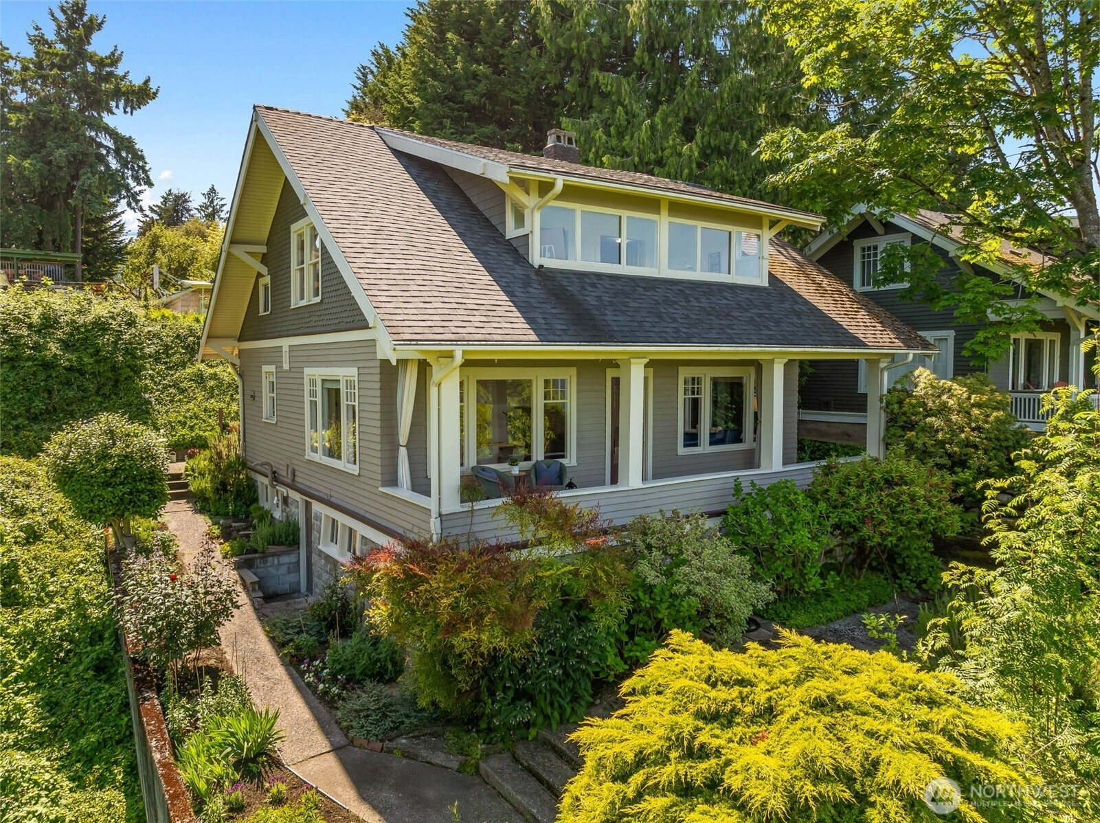 9611 Rainier Ave S Seattle WA 98118