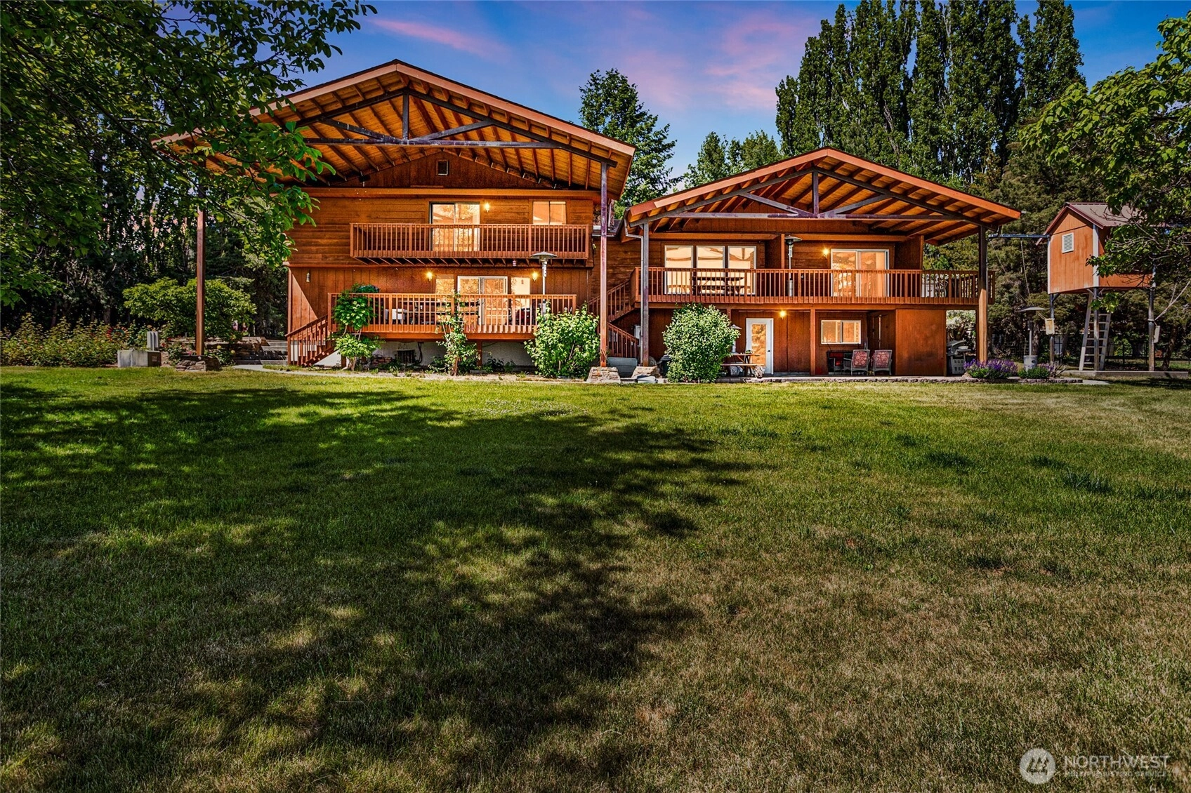 5407 NW Painted Hills Dr Ephrata WA 98823