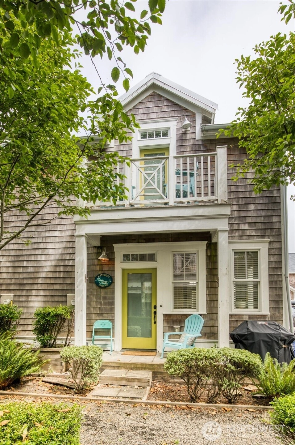 38 W Myrtle Ln Pacific Beach WA 98571