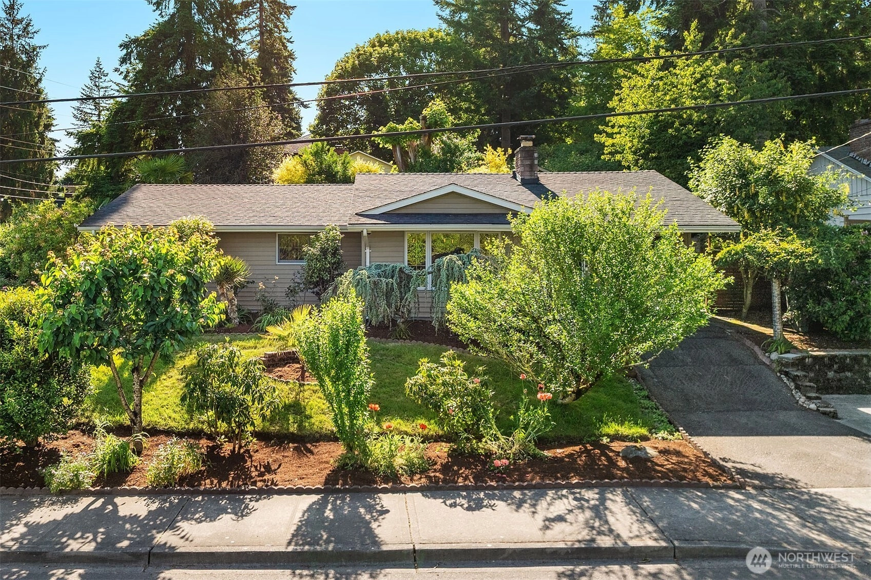 2741 128th Ave SE Bellevue WA 98005
