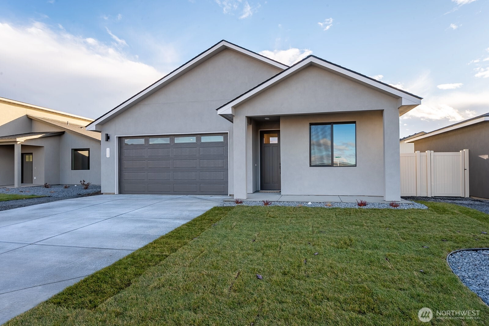 1116 9th Ave NE Ephrata WA 98823