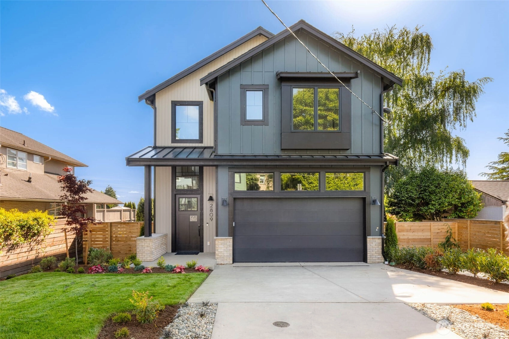 2809 12th Ave W Seattle WA 98119