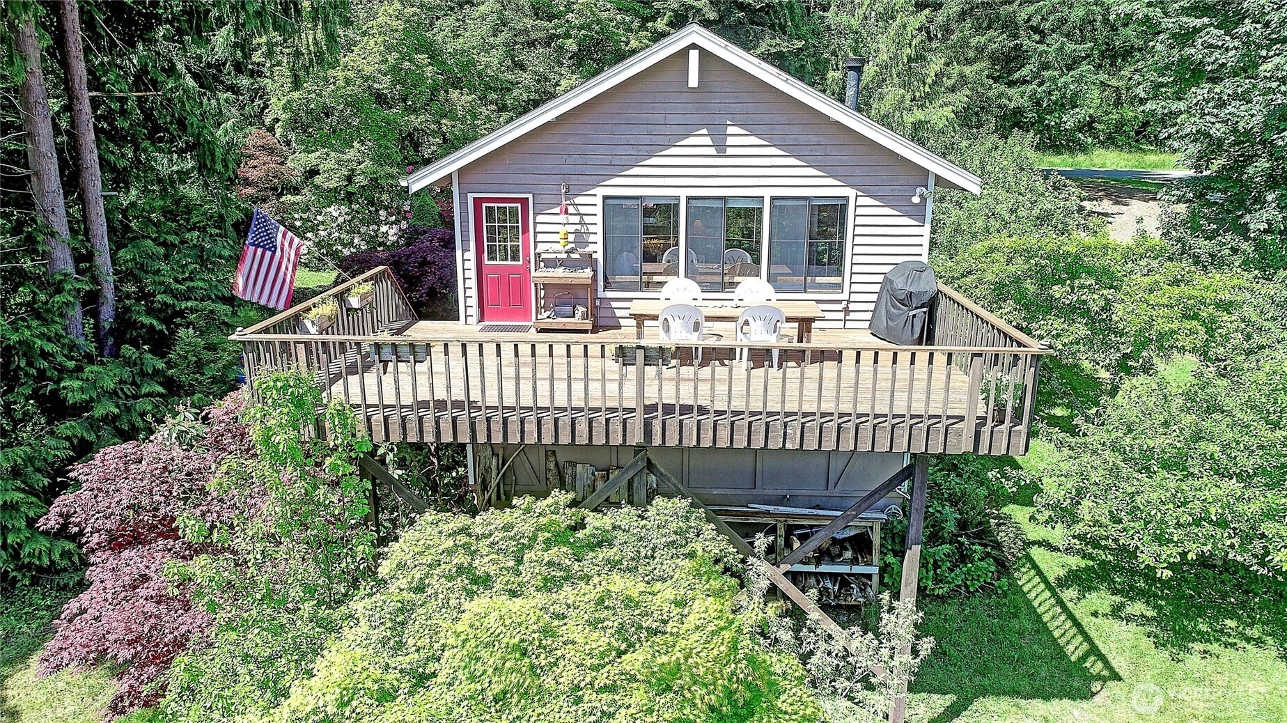 881 Lawson Road Unit  Camano Island WA 98282