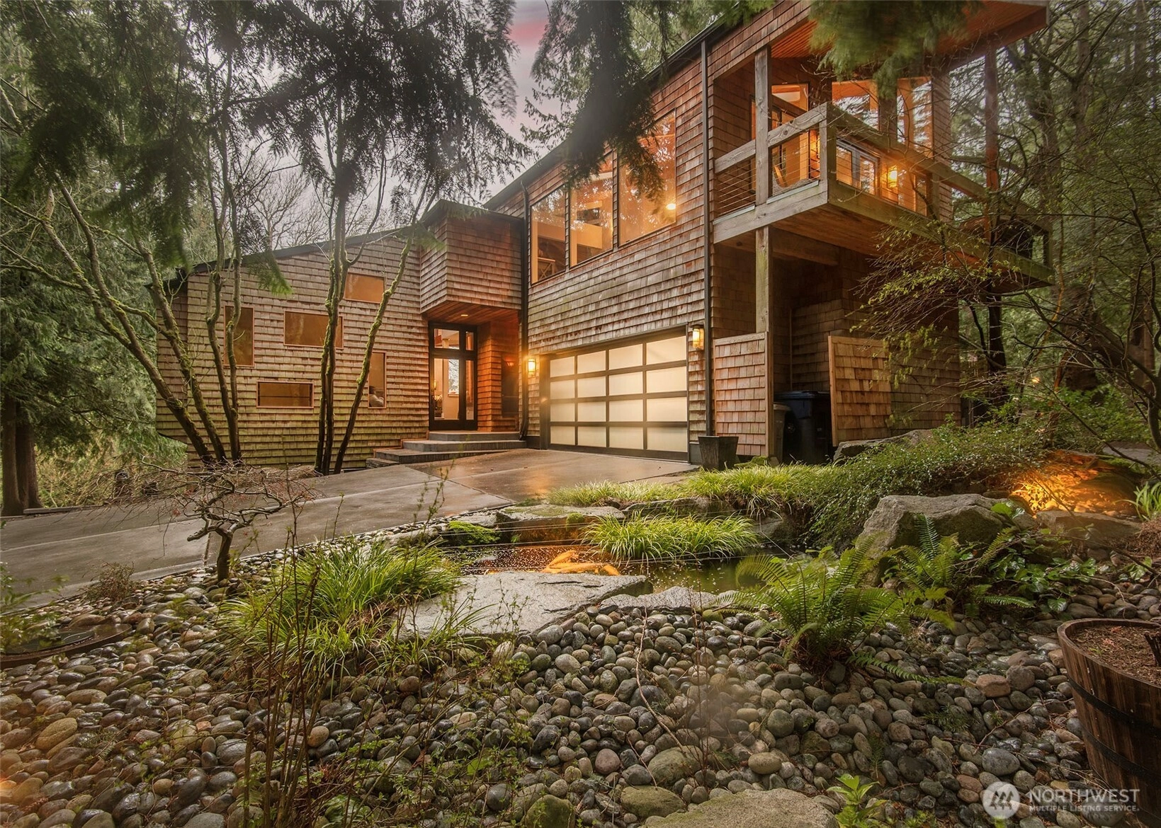 6724 Marine View Dr Unit  Edmonds WA 98026