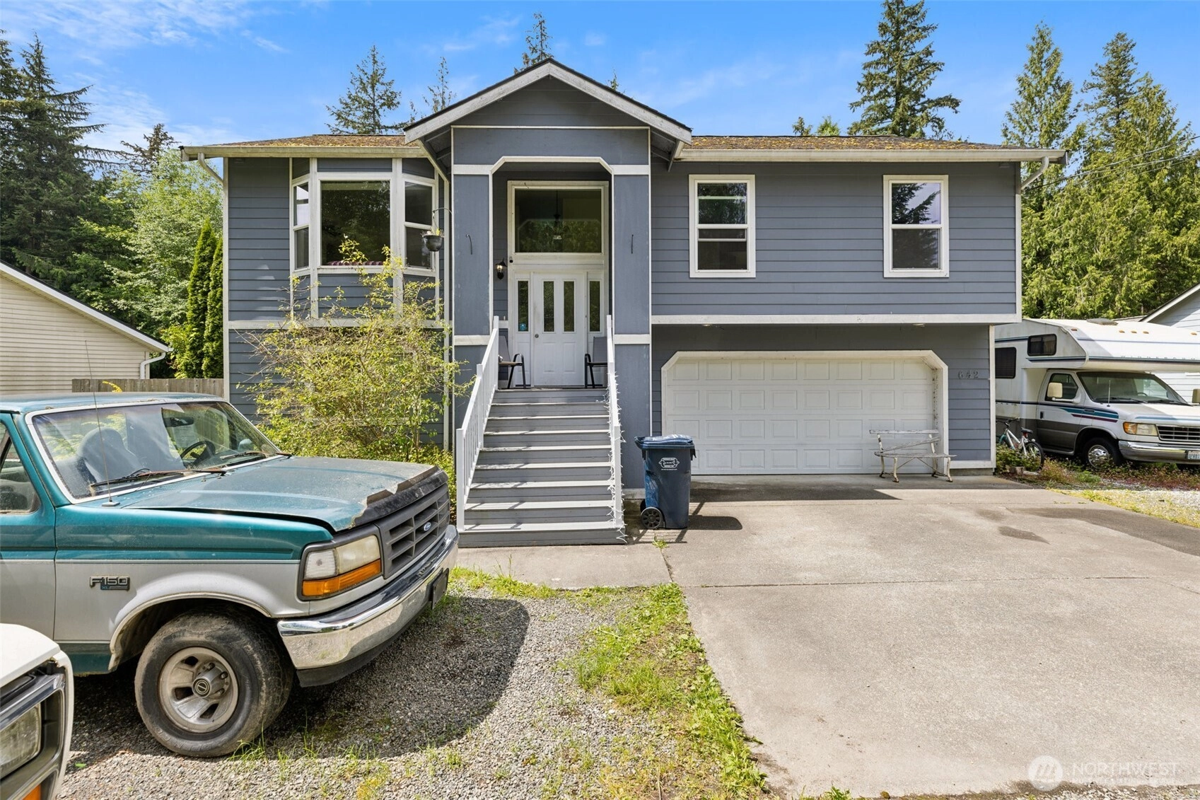 642 Sprague Valley Dr Maple Falls WA 98266