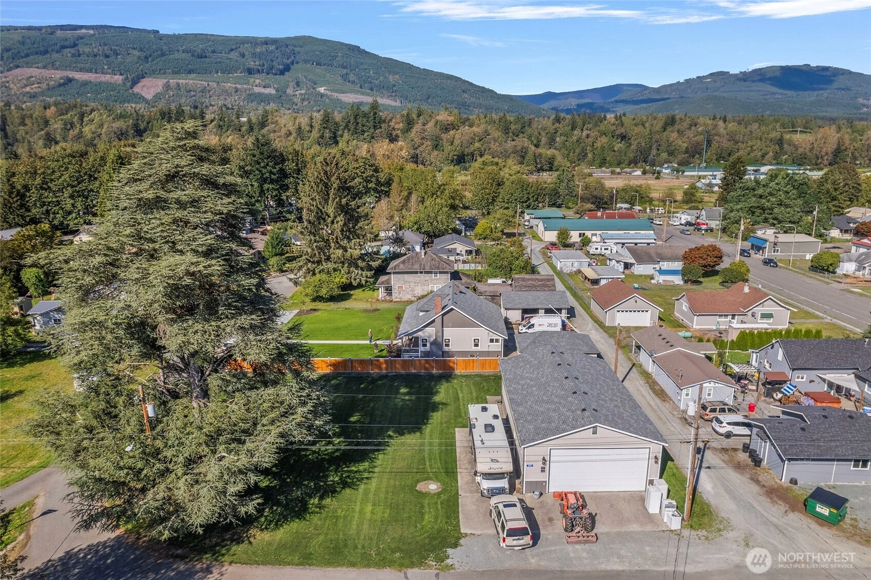 8399 Dyer St Lyman WA 98263