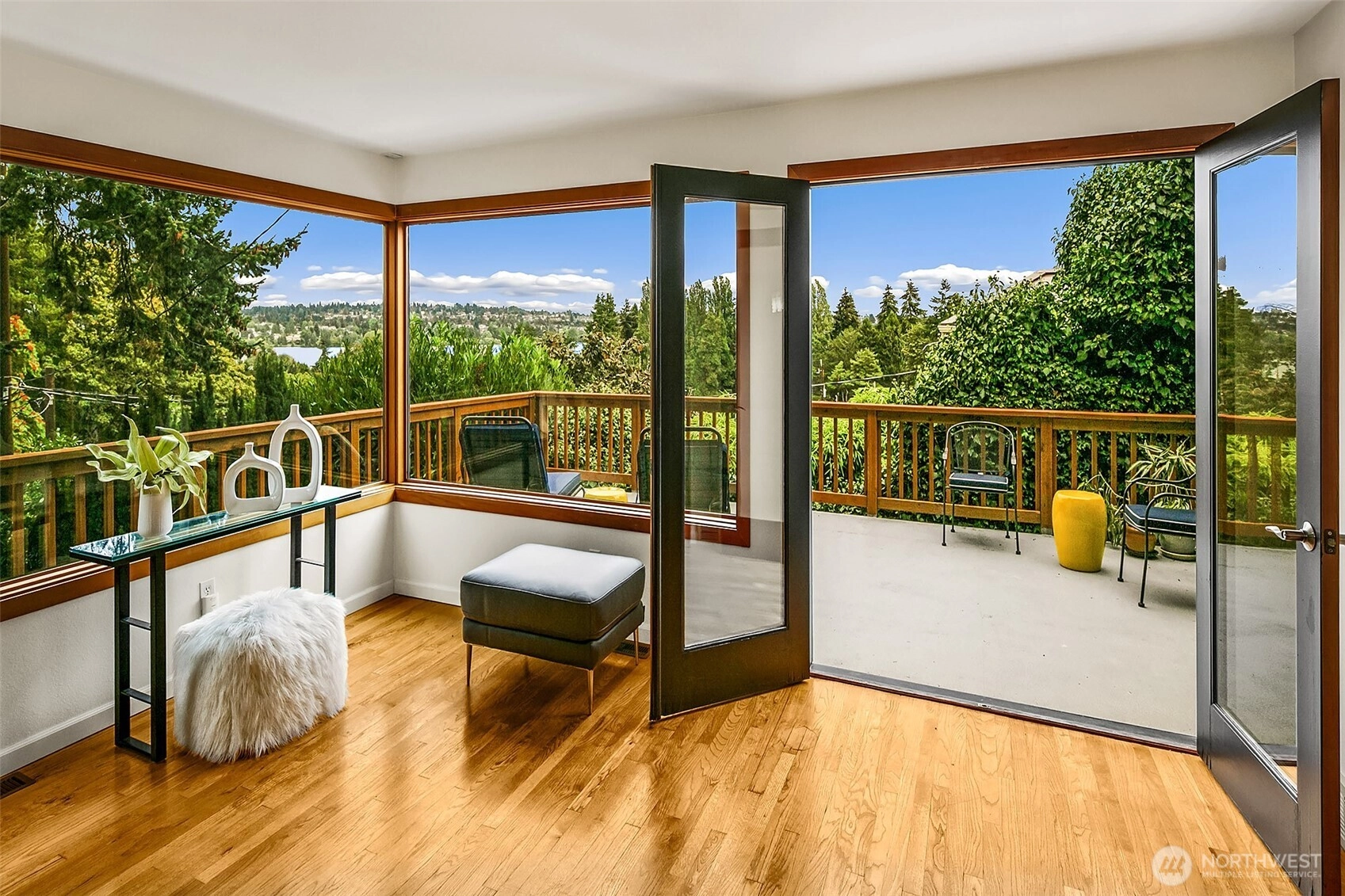 718 N 59th St Unit  Seattle WA 98103