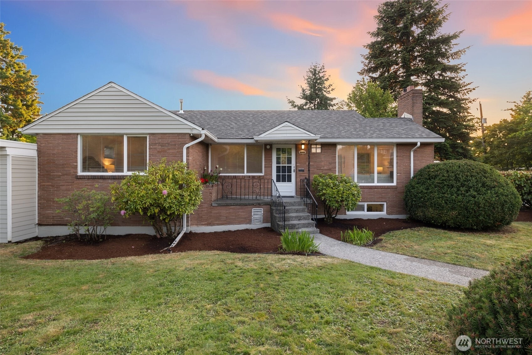 6559 43rd Ave NE Seattle WA 98115