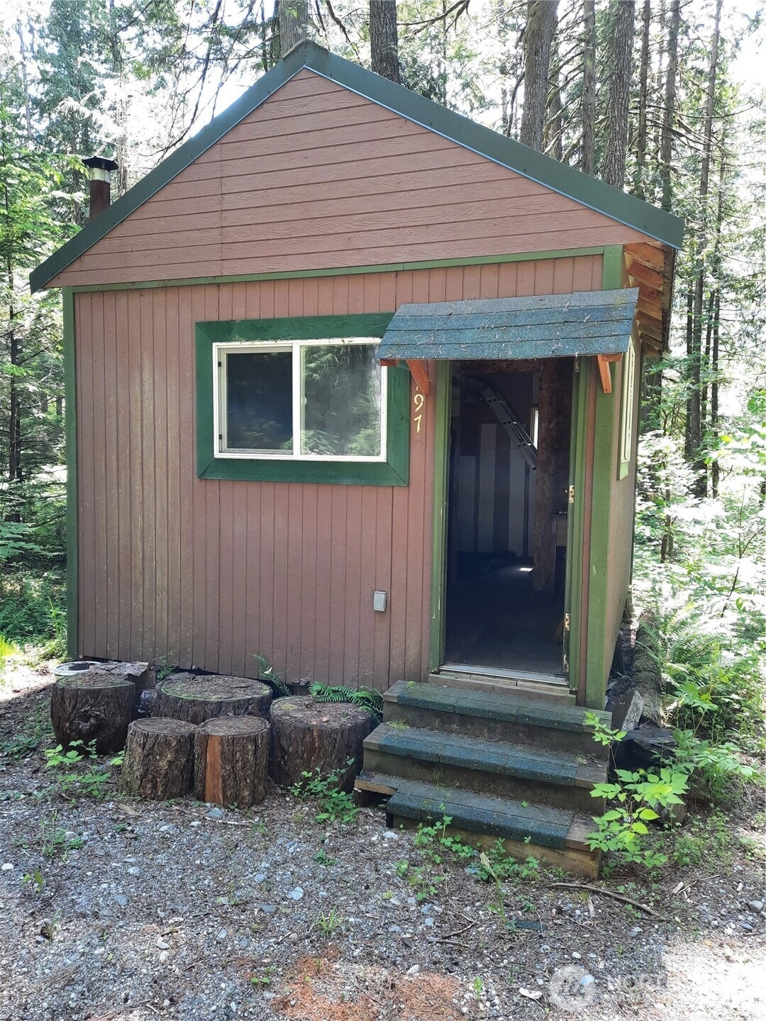 197 Cascade River Rd Unit  Marblemount WA 98267