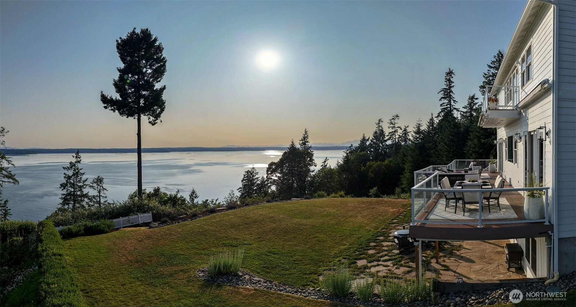 424 Foxfire Rd Unit  Fox Island WA 98333