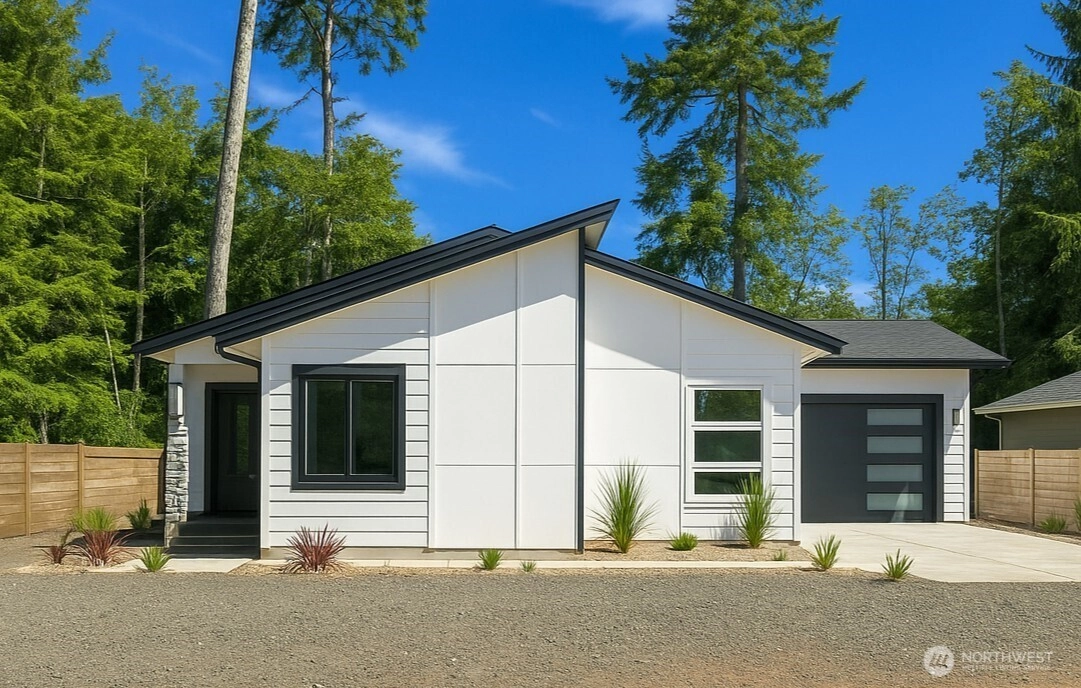 366 Lake View Loop NE Unit  Ocean Shores WA 98569