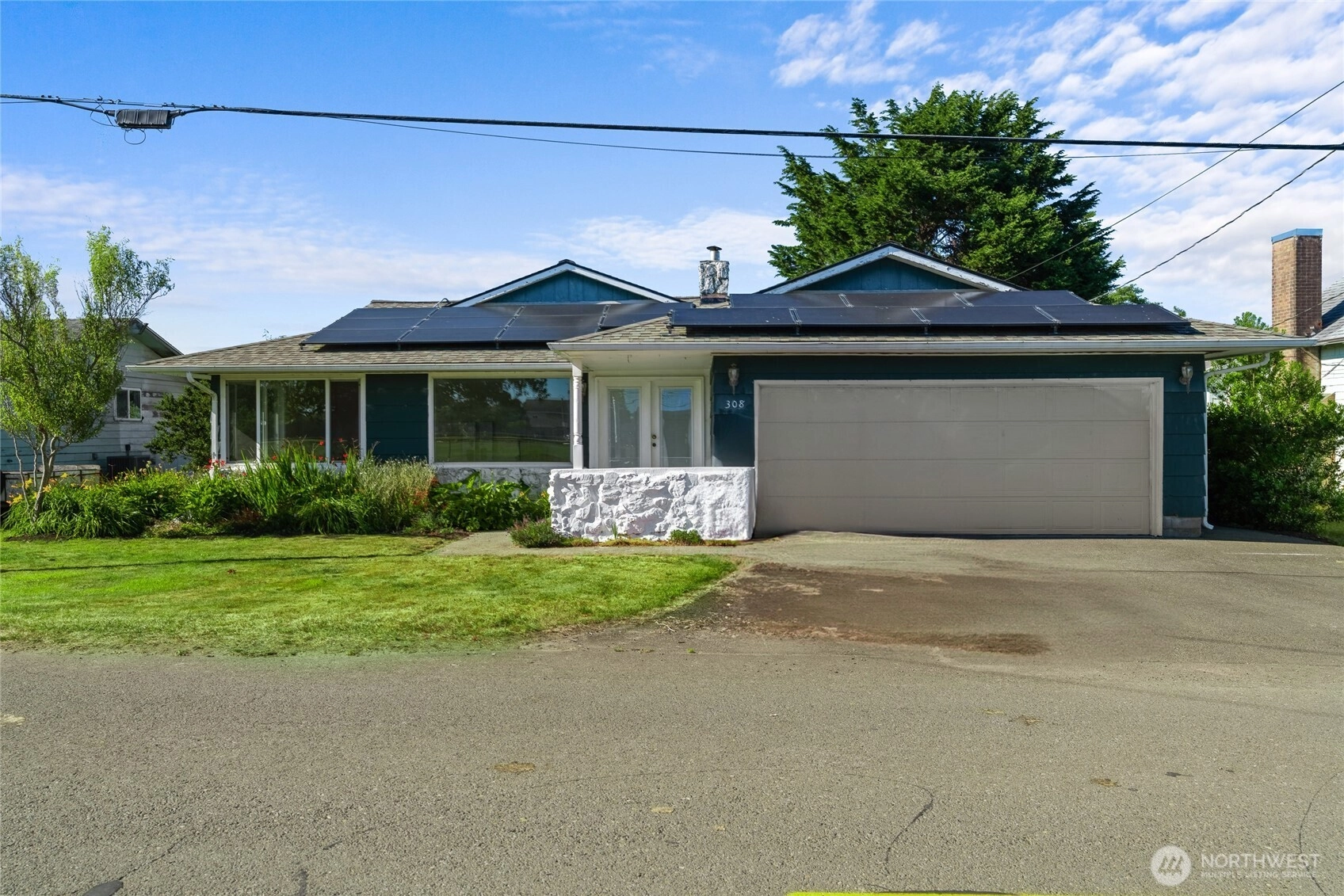 308 NE 2nd St Unit  Long Beach WA 98631