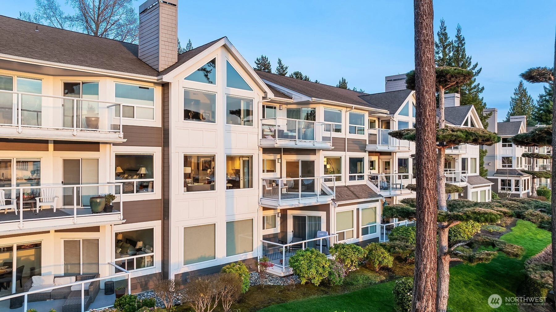 5404 Lake Washington Blvd NE Unit H Kirkland WA 98033