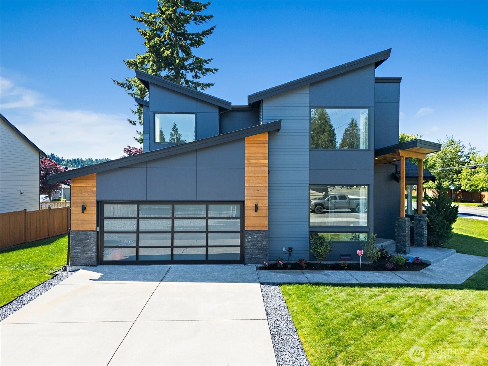 10501 Angeline Rd E Bonney Lake WA 98391