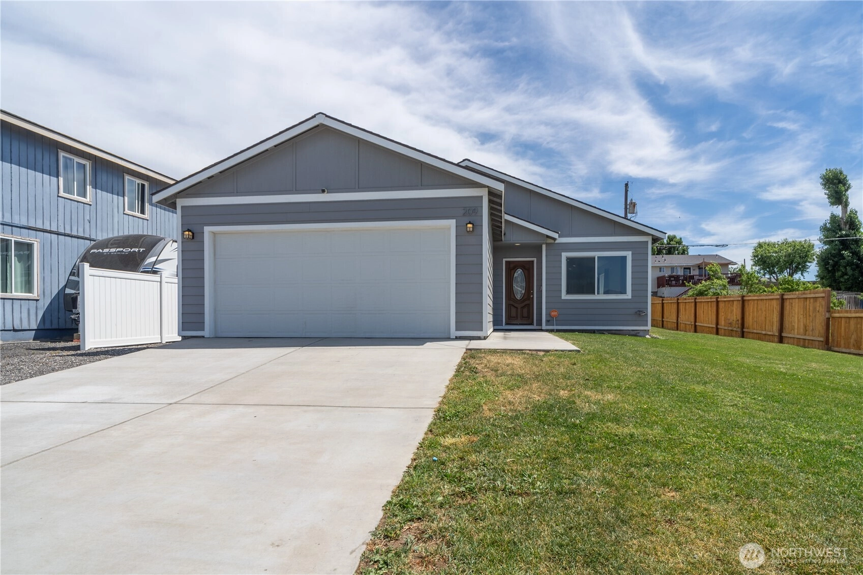 209 W 7th Ave Unit  Warden WA 98857