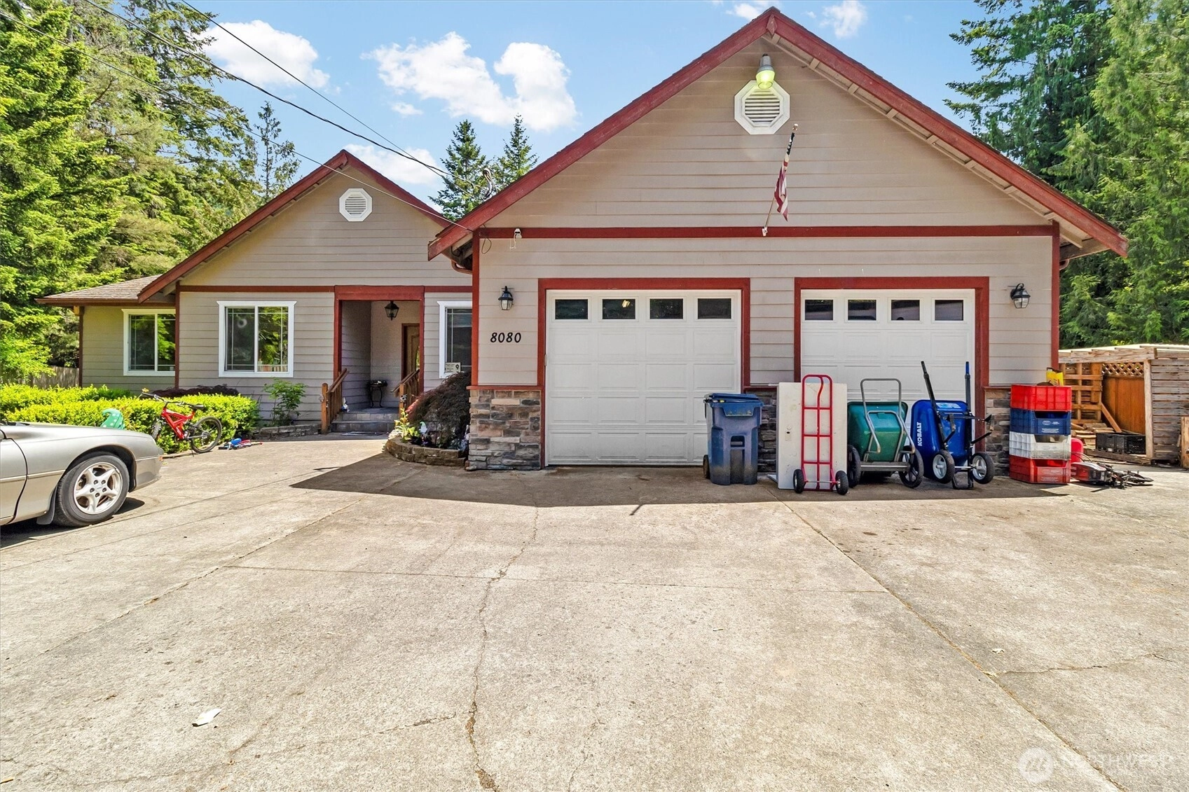8080 Mosey Ct Maple Falls WA 98266