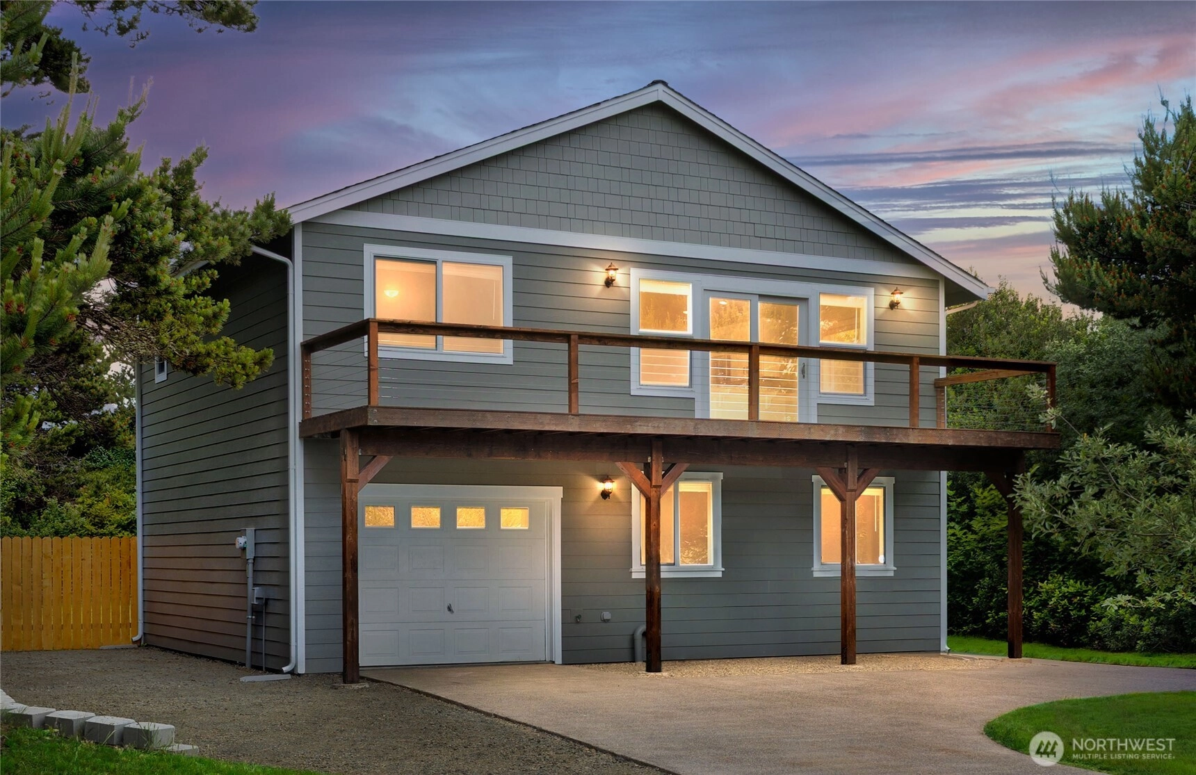 356 N Wynoochee Dr SW Ocean Shores WA 98569
