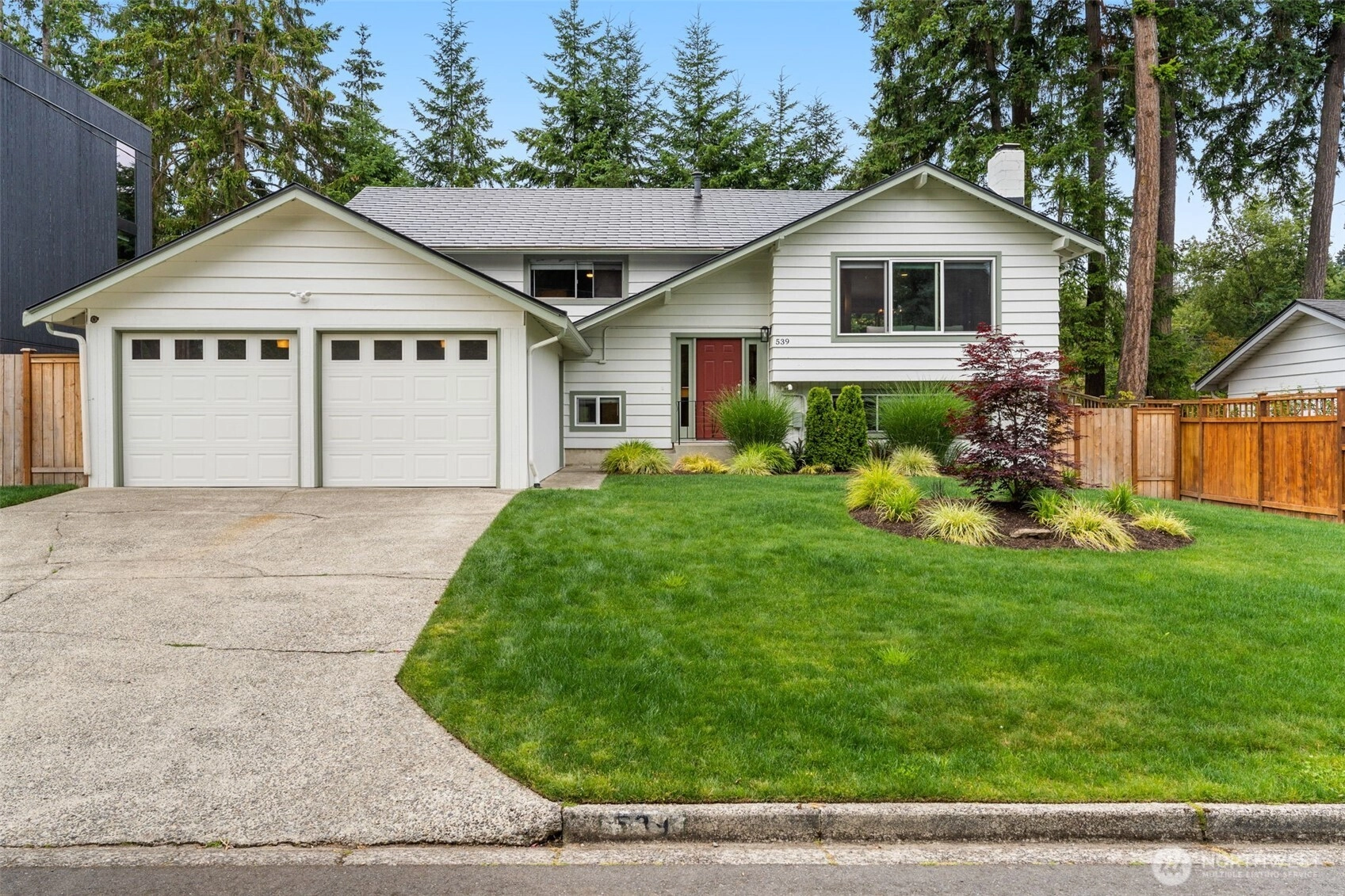 539 129th Ave SE Unit  Bellevue WA 98005