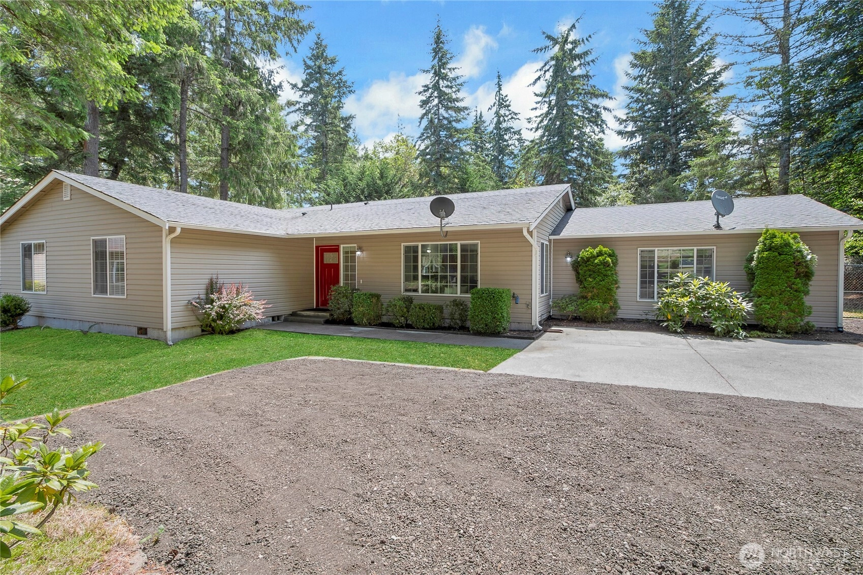 20118 26th St SW Lakebay WA 98349
