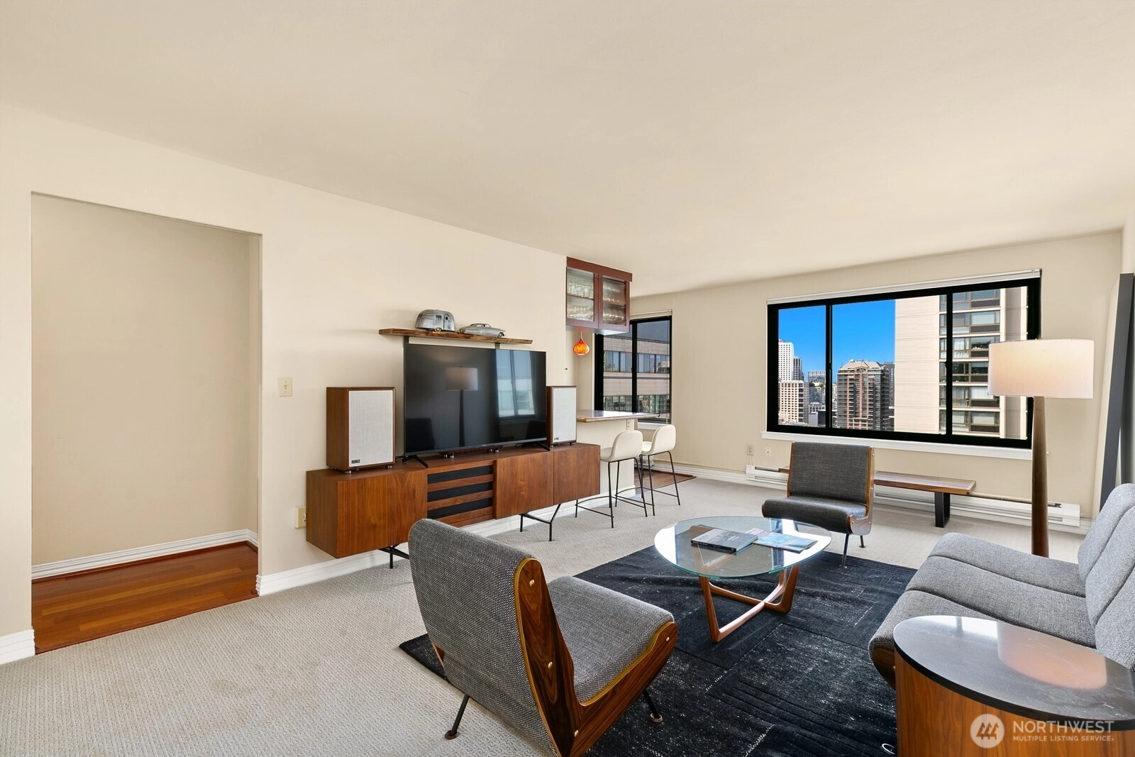 1105 Spring St Unit 1106 Unit 1106 Seattle WA 98104