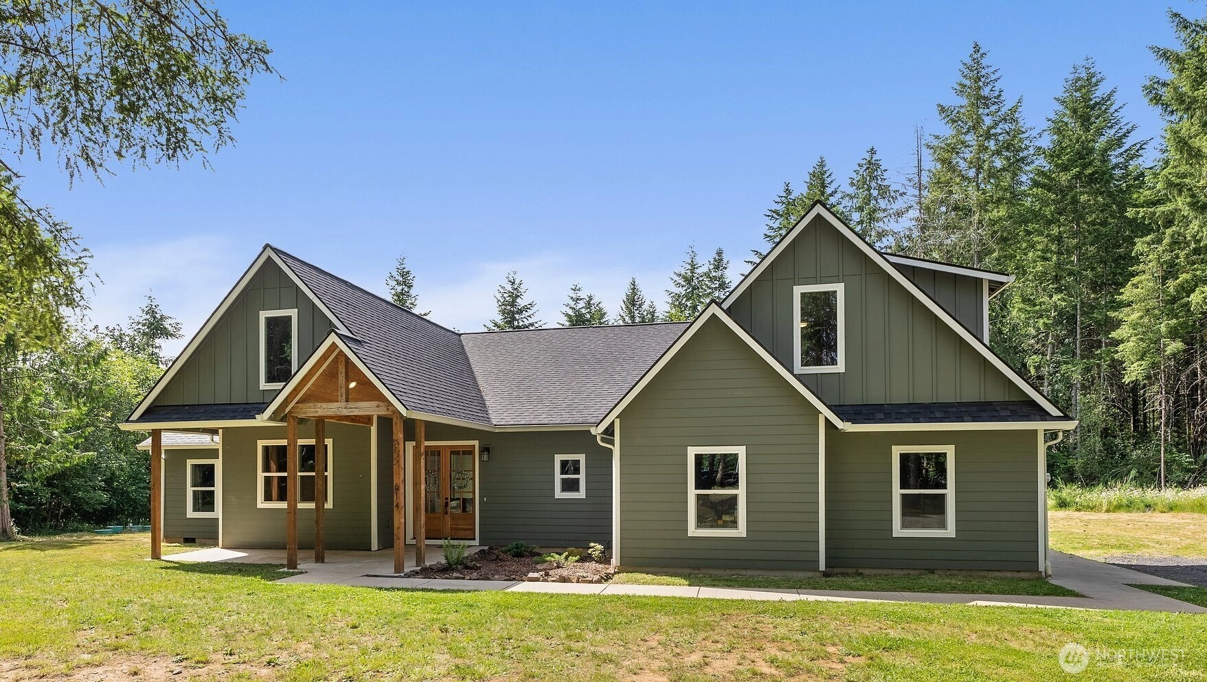809 NW Gertrude Ave Winlock WA 98596