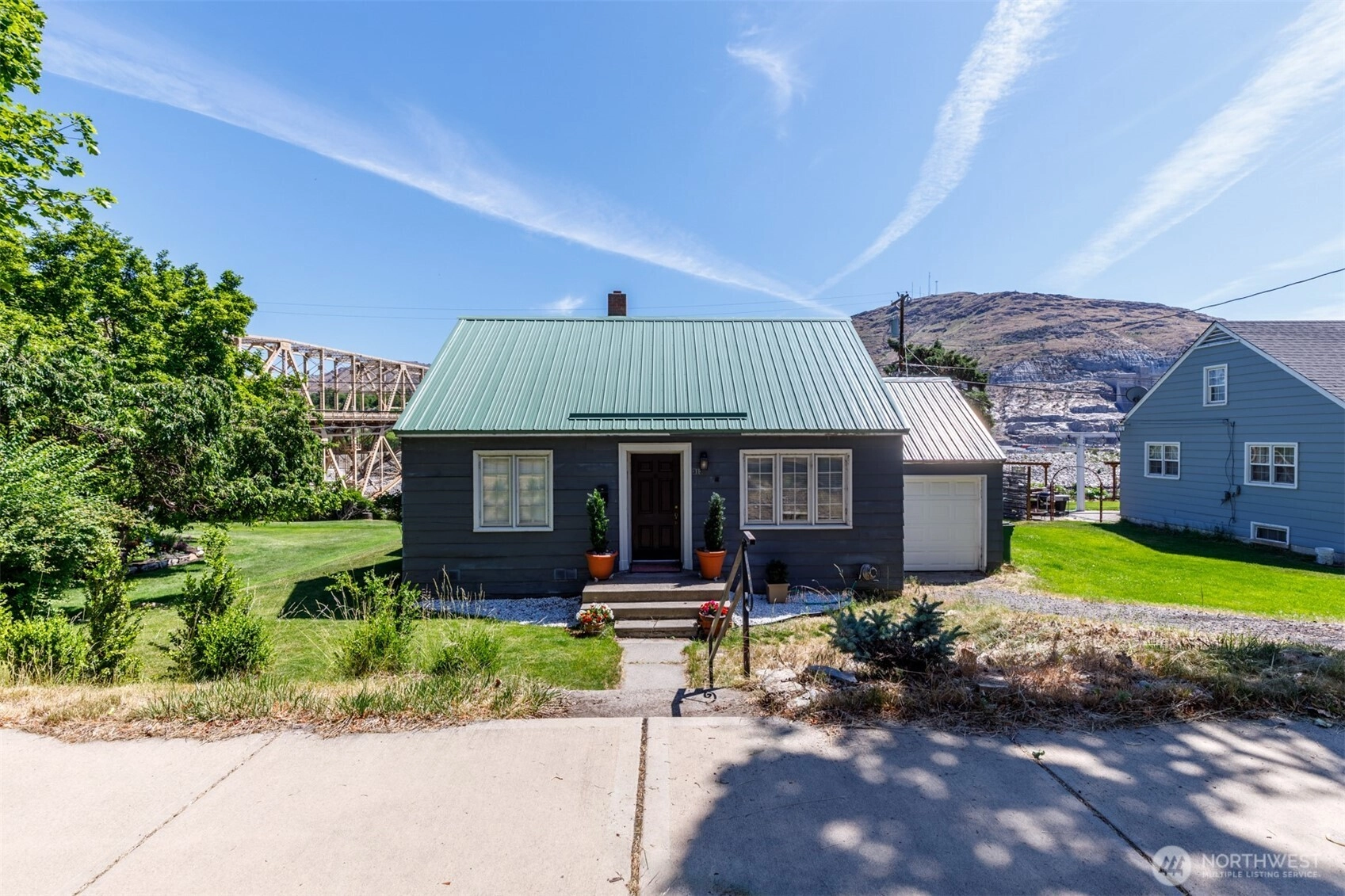 313 Columbia Ave Coulee Dam WA 99116