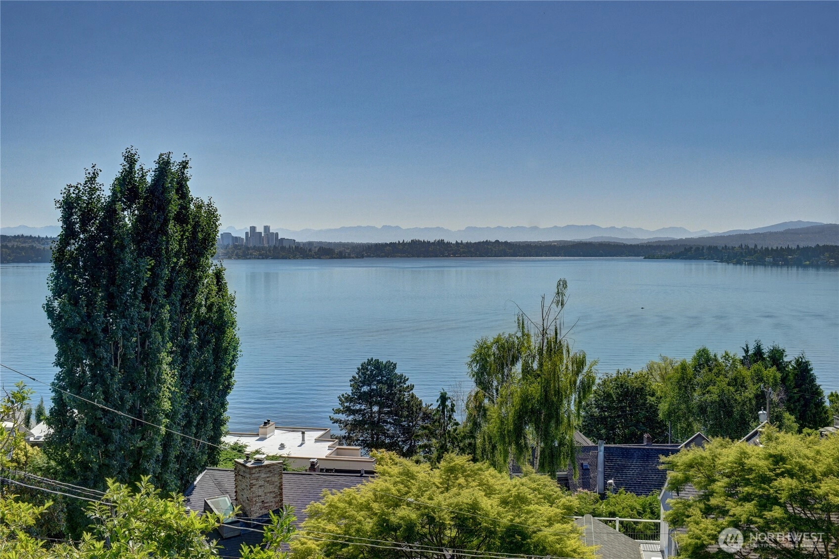 607 38th Ave Seattle WA 98122