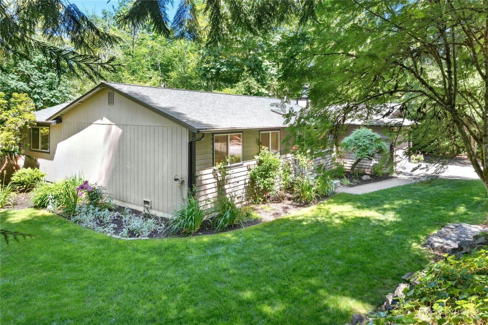 23023 38th Ct W Unit  Brier WA 98036