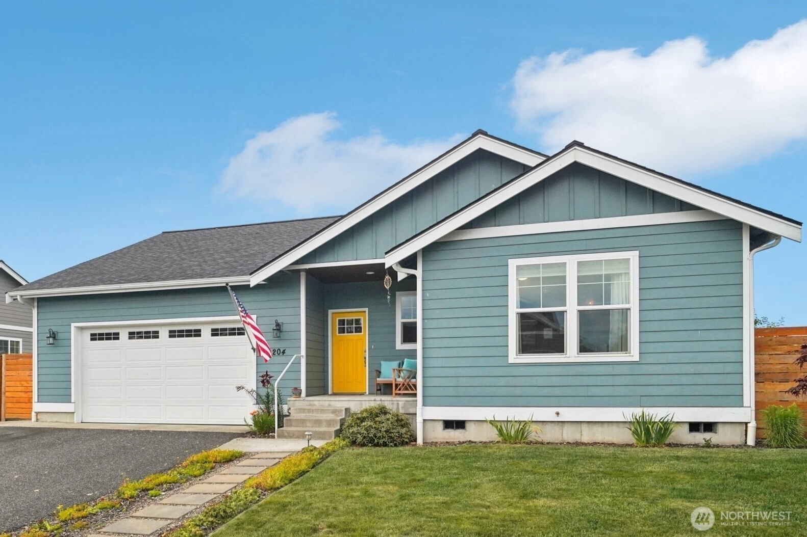 204 Regent Ct Nooksack WA 98276