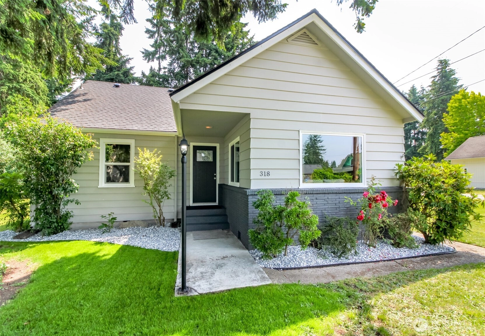 318 Mill Ave SE Orting WA 98360