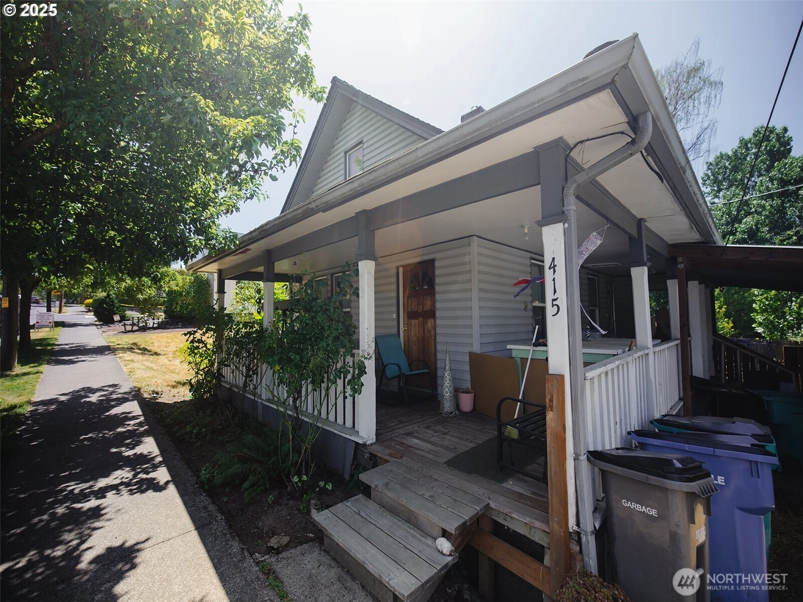 415 Pioneer St Ridgefield WA 98642