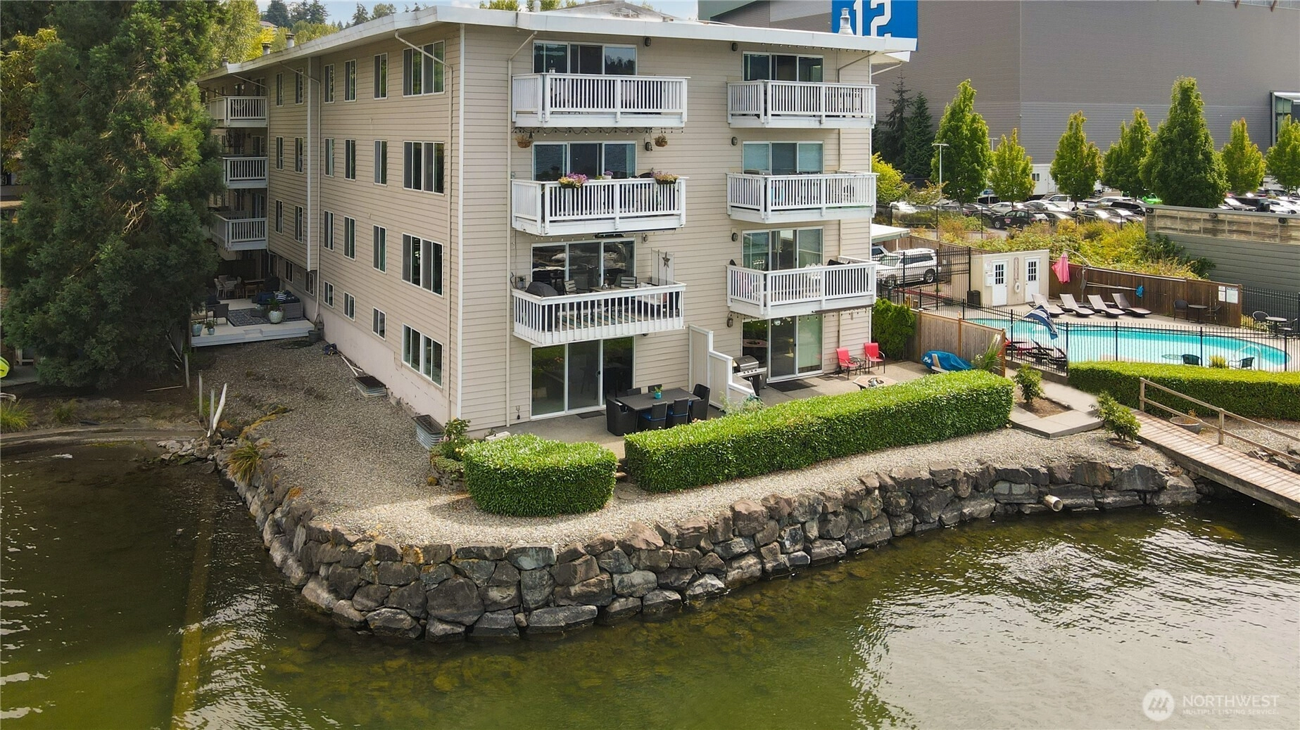 5021 Ripley Ln N Unit 4 Renton WA 98056