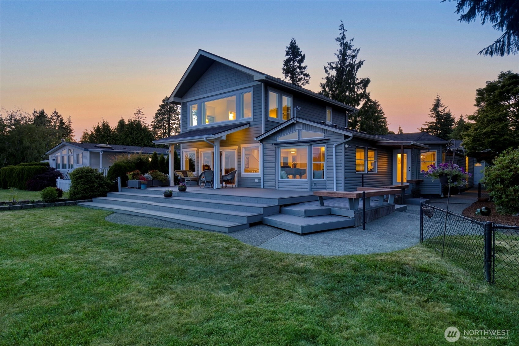 12520 NE Marine View Dr Unit  Kingston WA 98346