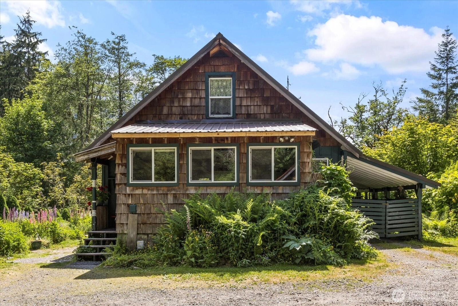 48911 Mountain Loop Hwy Granite Falls WA 98252