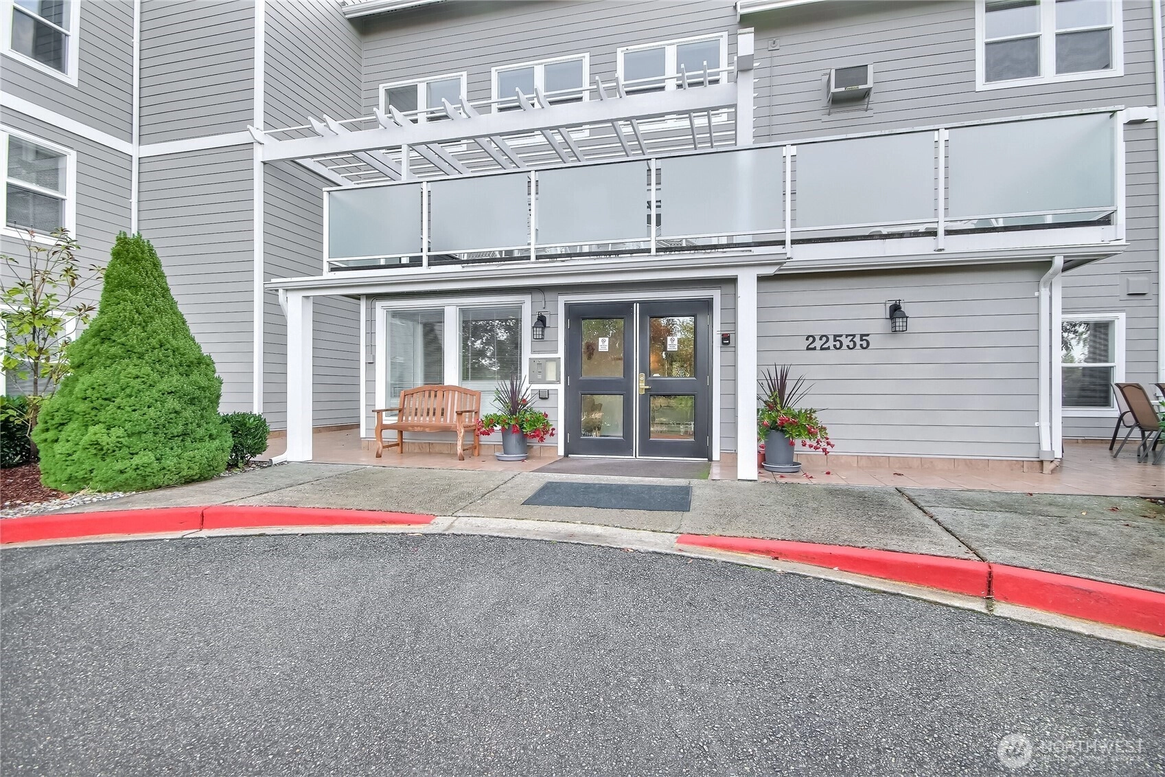 22535 SE Highland Cir Unit 106 Unit 106 Issaquah WA 98029