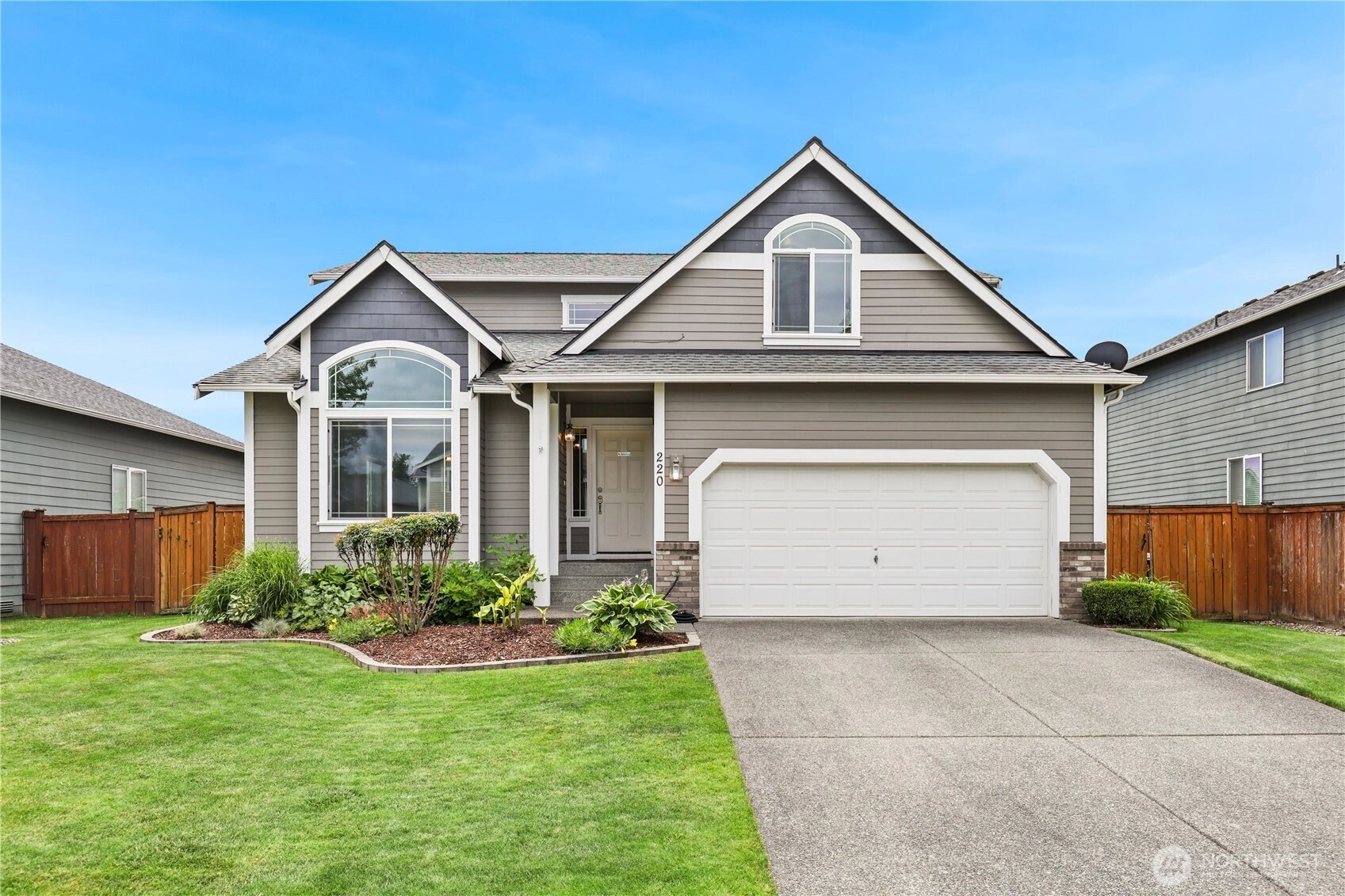 220 Michell Ln NE Orting WA 98360