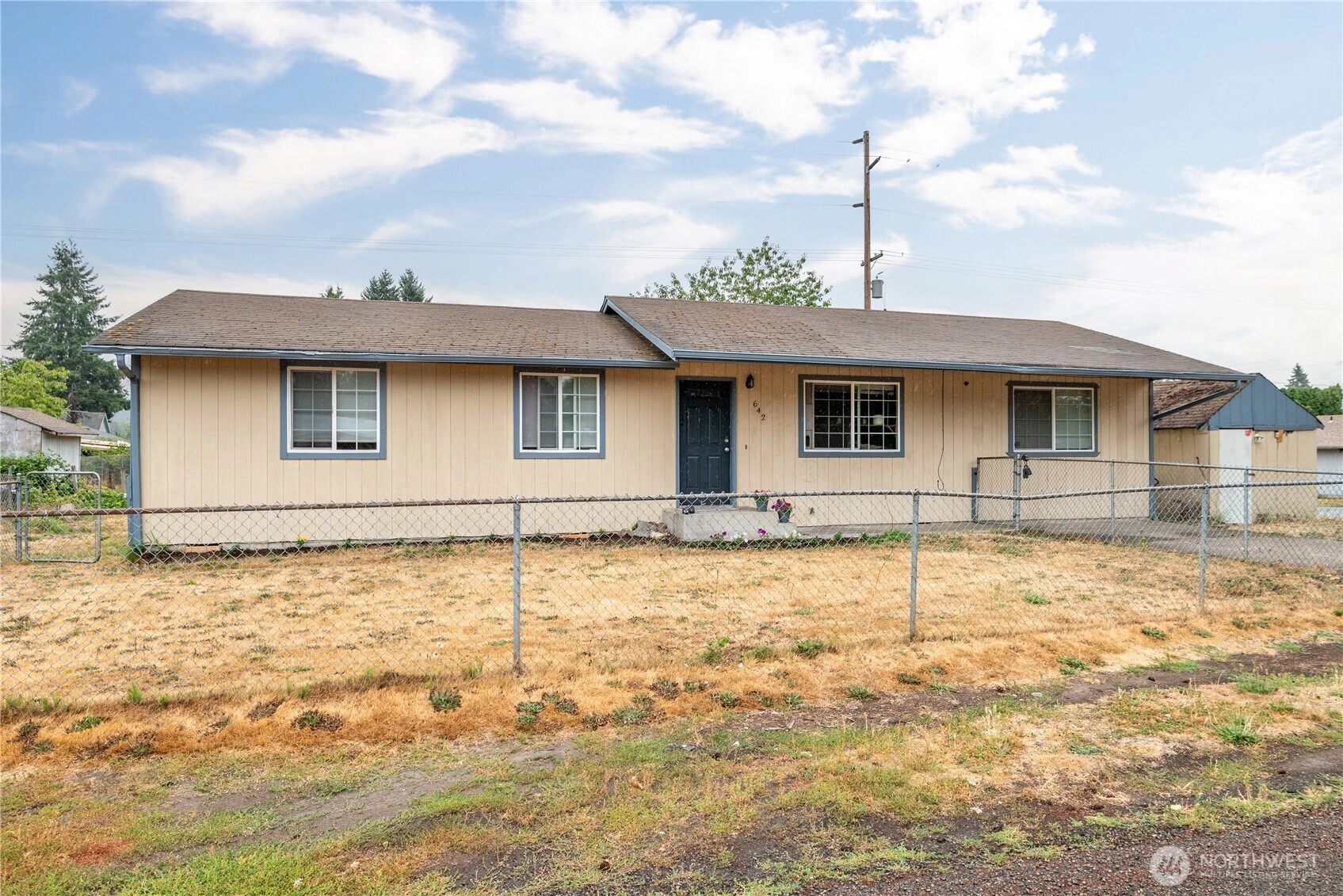 642 SW 5th Ave Castle Rock WA 98611