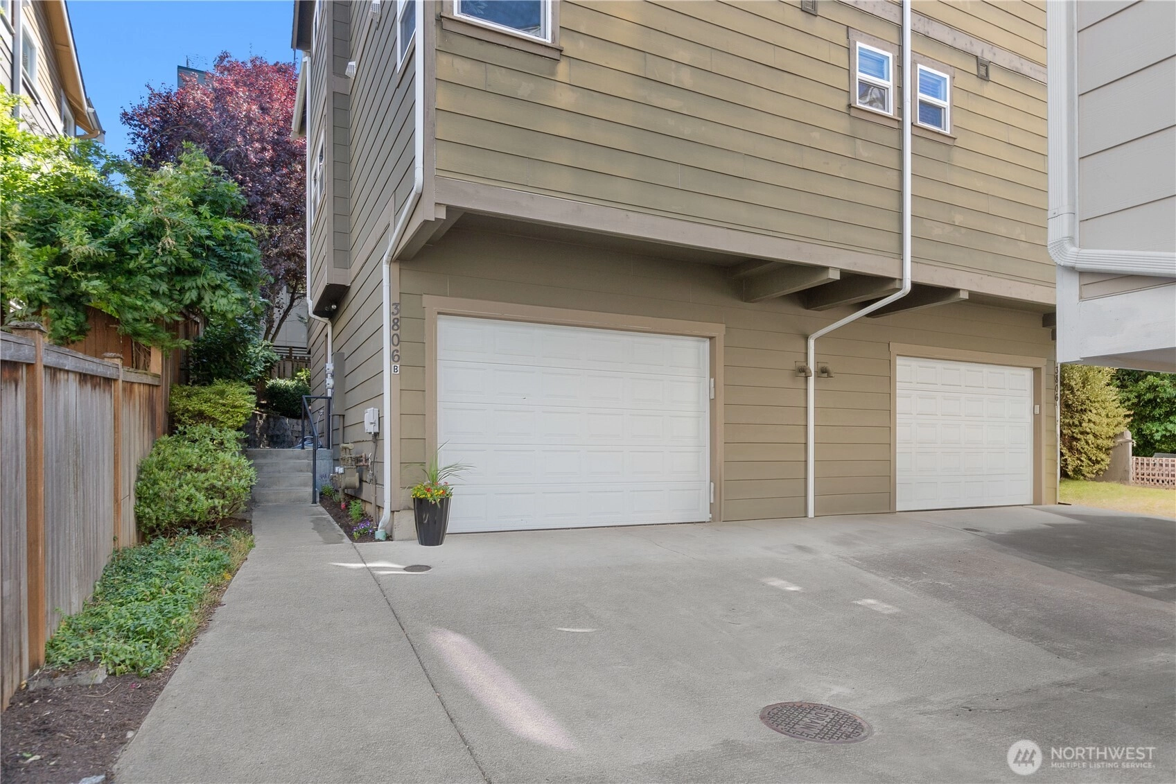 3806 Interlake Ave N Unit B Unit B Seattle WA 98103