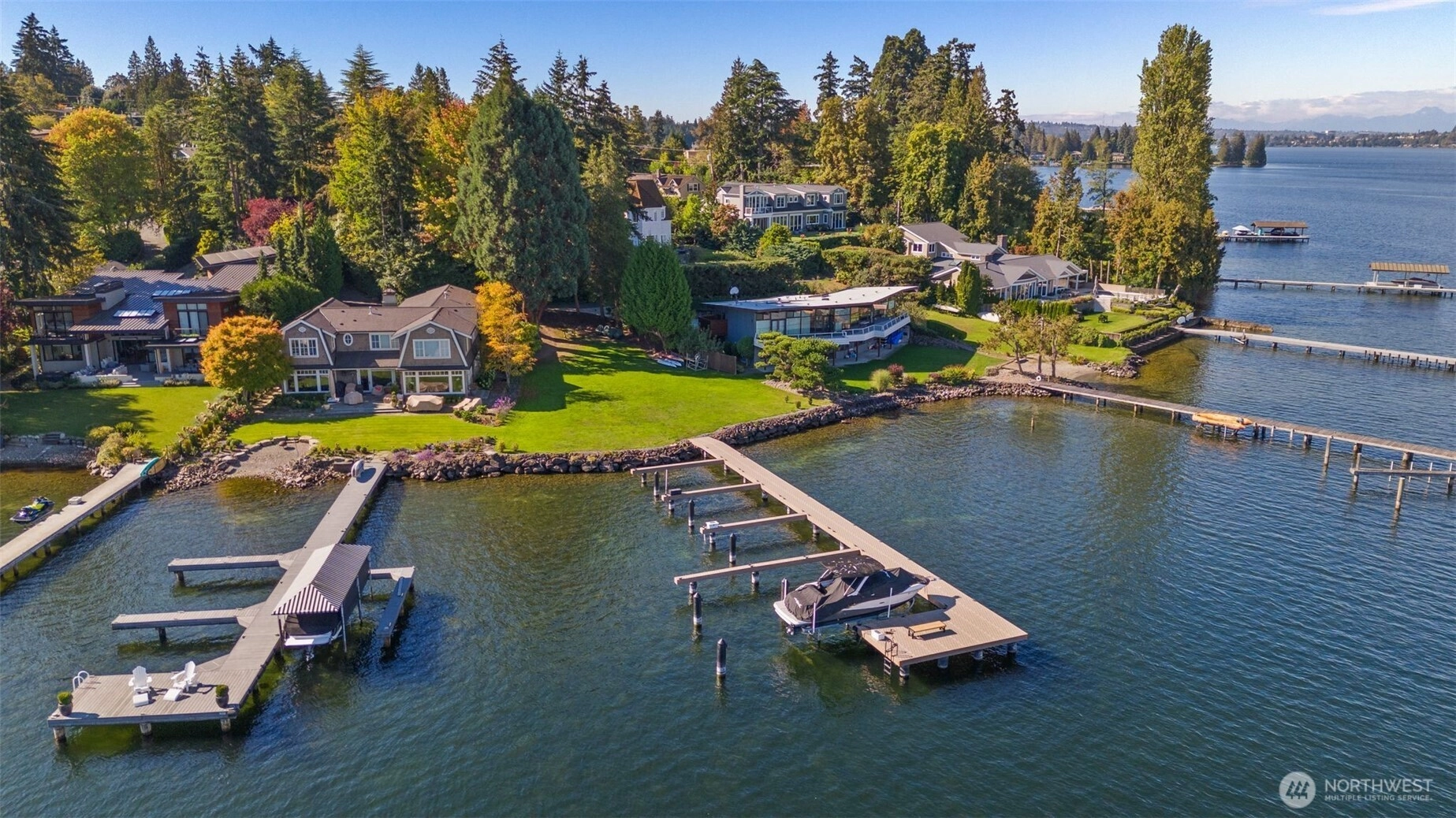 4662 95th Ave NE Yarrow Point WA 98004